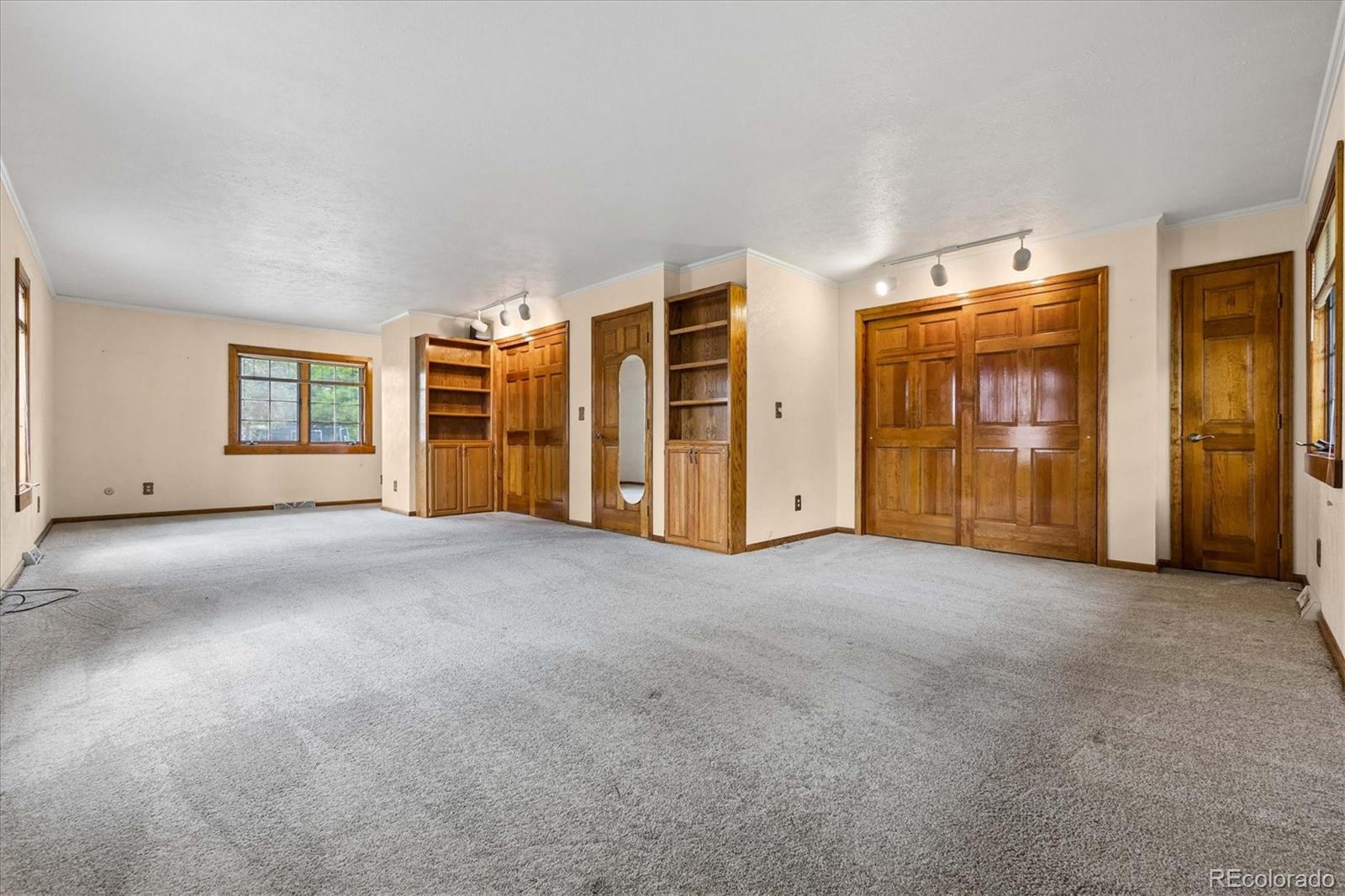 MLS Image #20 for 1610 s arbutus place,denver, Colorado