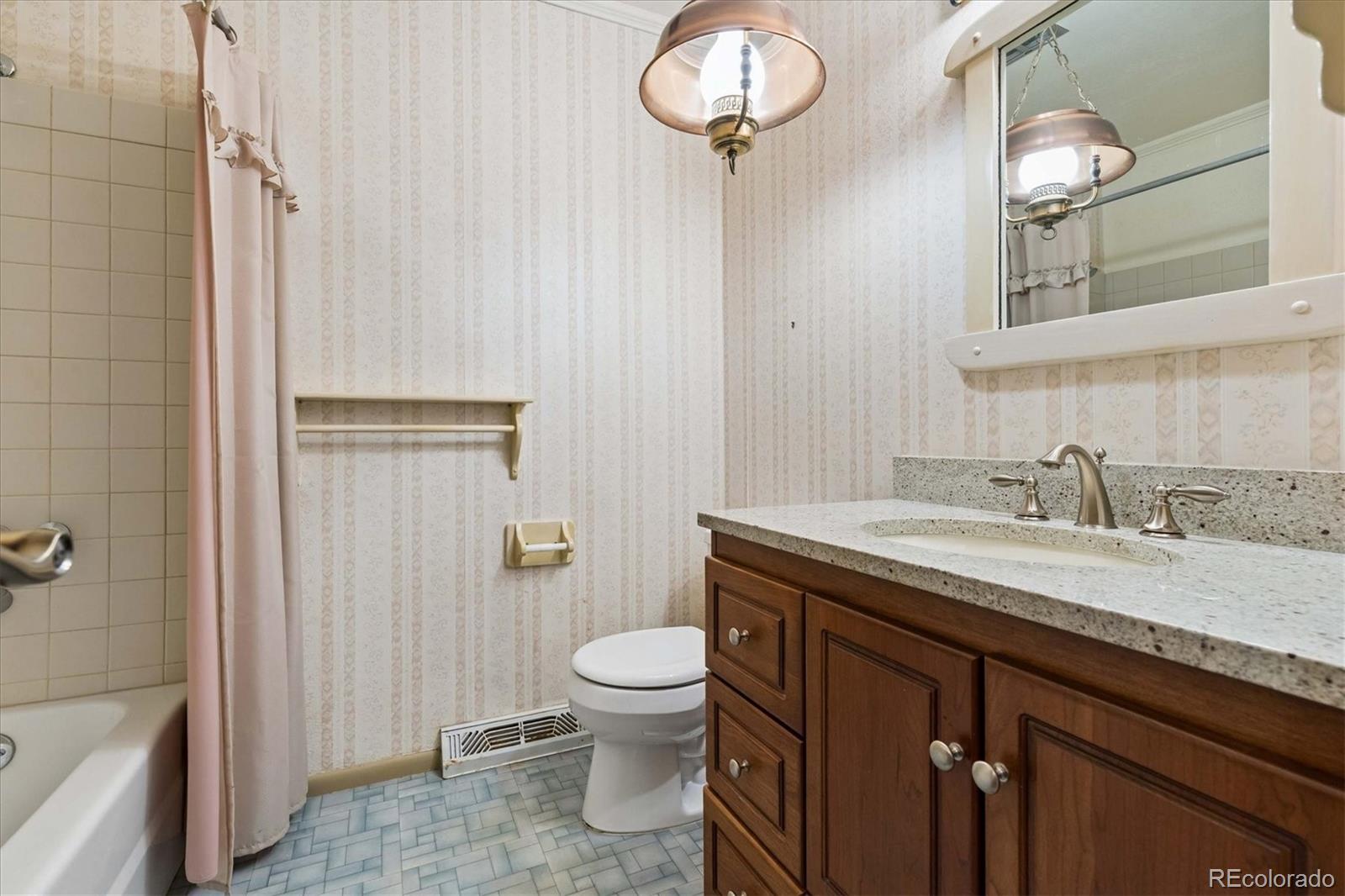 MLS Image #28 for 1610 s arbutus place,denver, Colorado