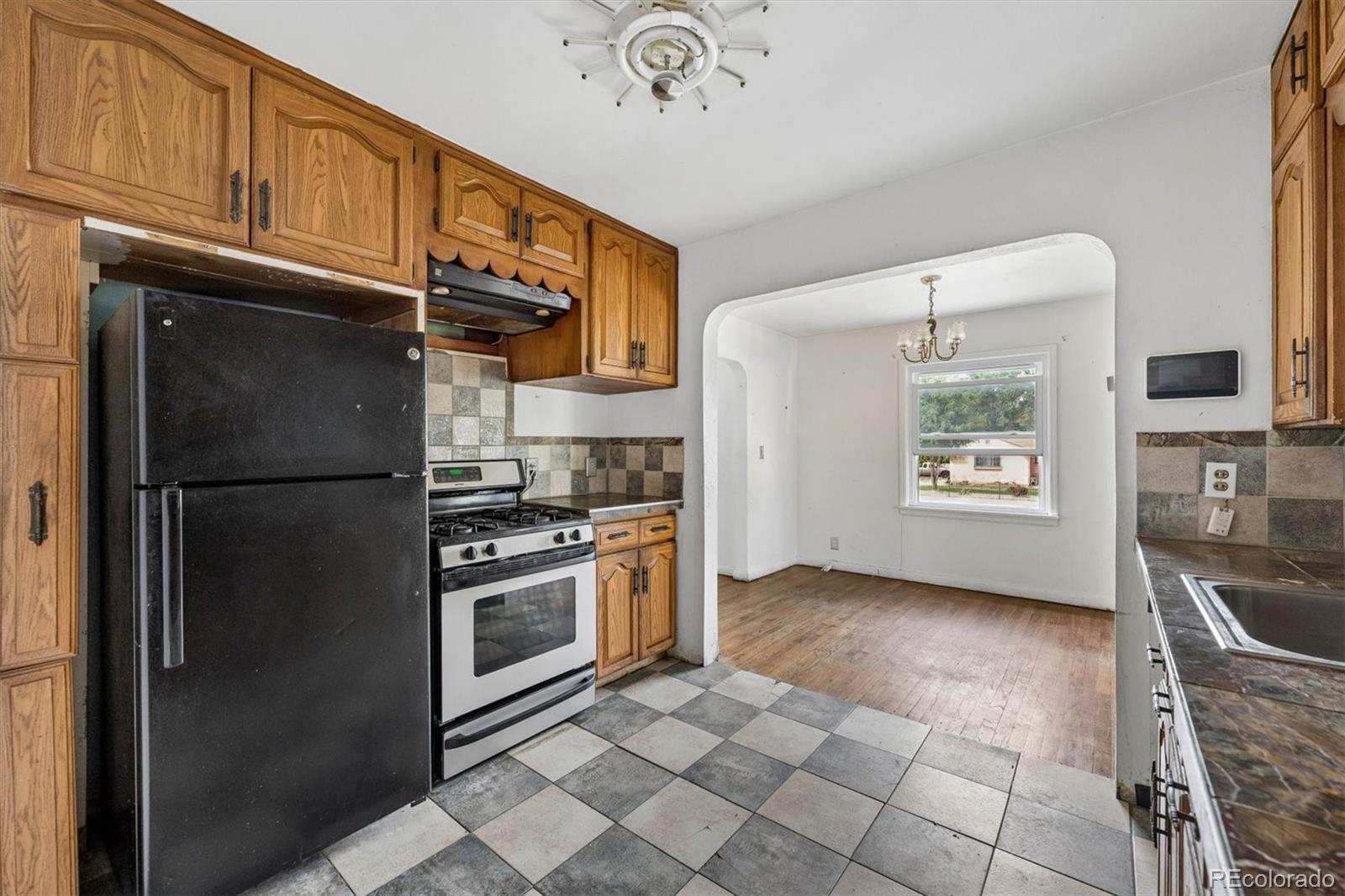 MLS Image #7 for 1996  lima street,aurora, Colorado