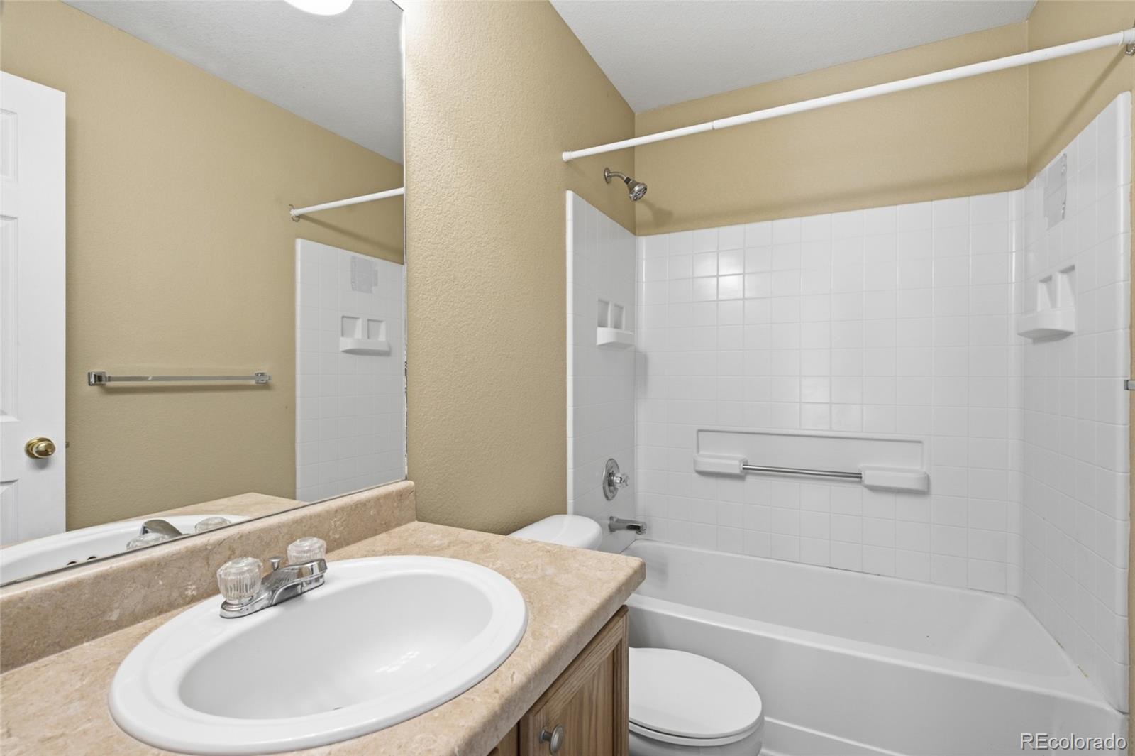 MLS Image #16 for 24603 e louisiana circle,aurora, Colorado