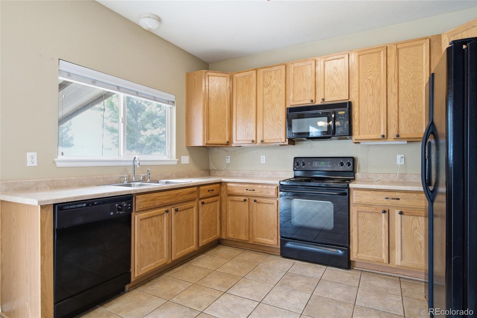 MLS Image #2 for 24603 e louisiana circle,aurora, Colorado