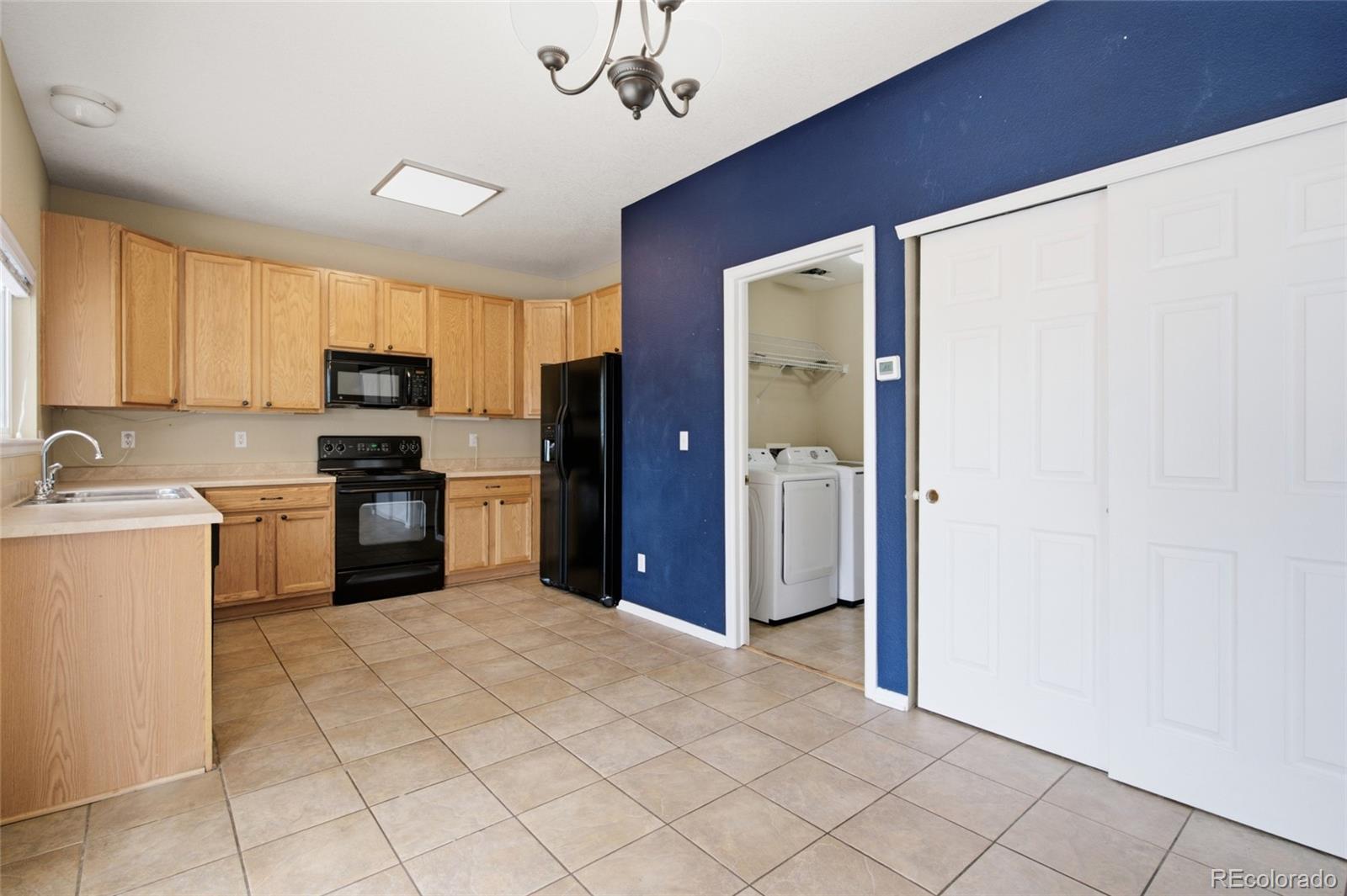 MLS Image #4 for 24603 e louisiana circle,aurora, Colorado