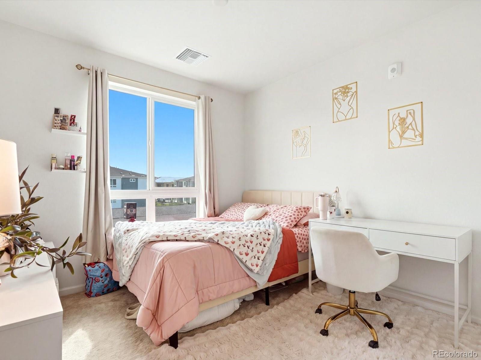 MLS Image #16 for 6153 n ceylon street,denver, Colorado
