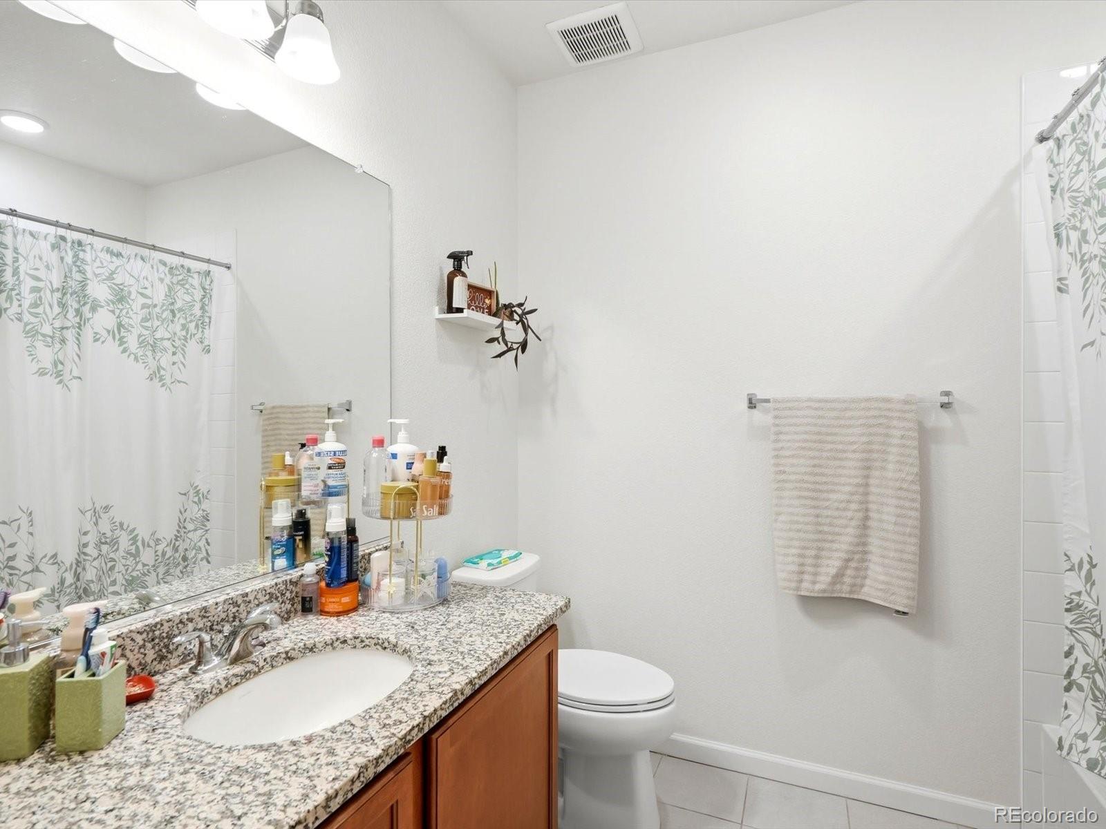 MLS Image #18 for 6153 n ceylon street,denver, Colorado