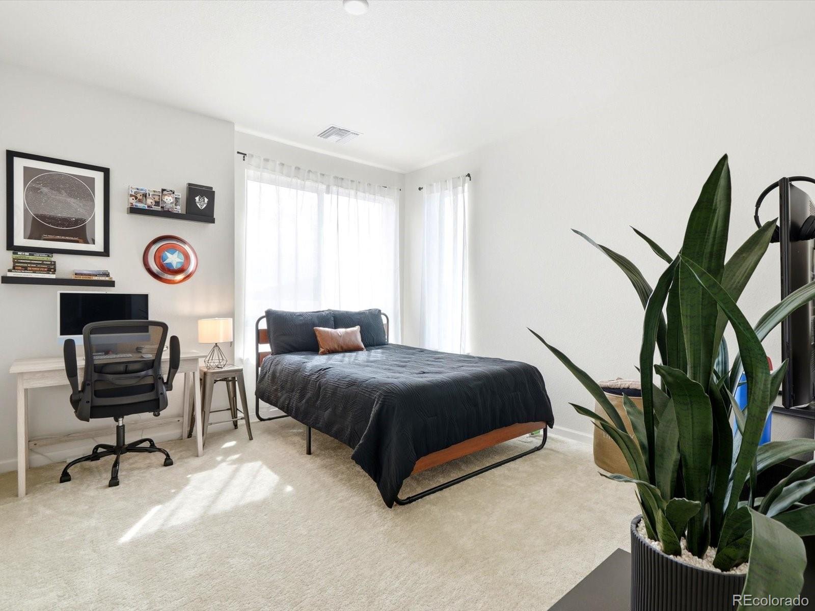 MLS Image #19 for 6153 n ceylon street,denver, Colorado