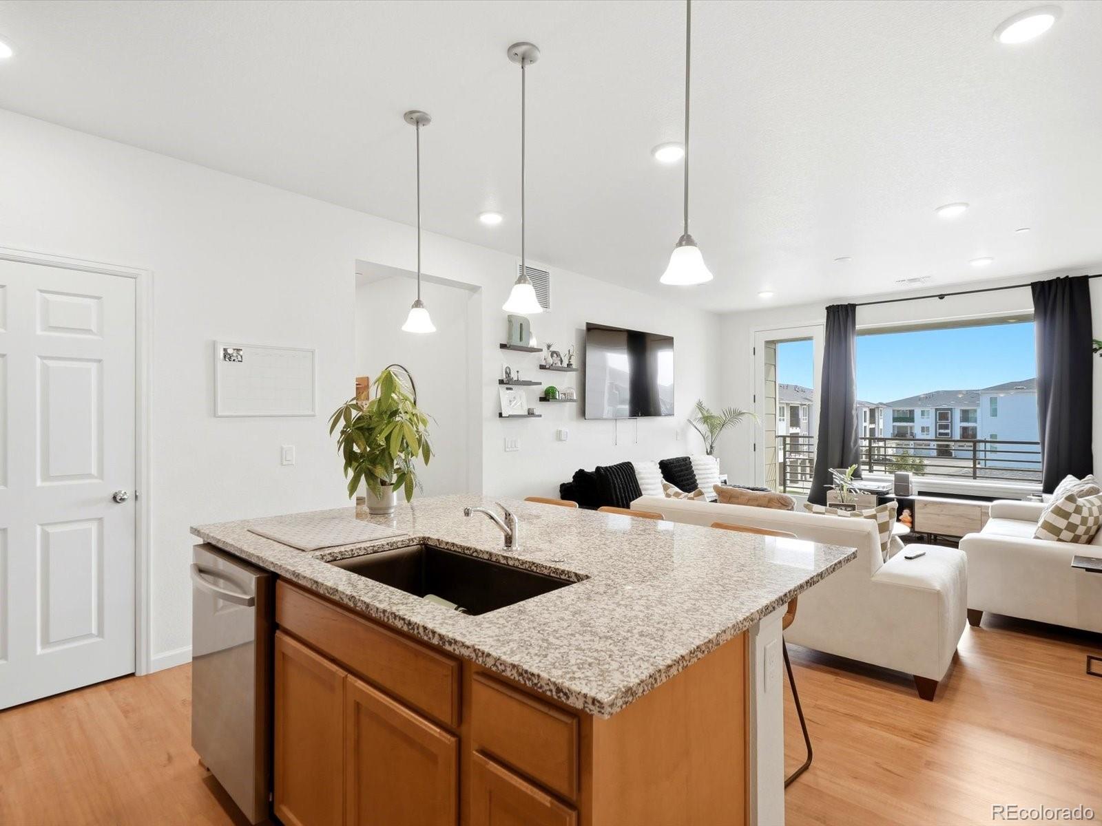 MLS Image #9 for 6153 n ceylon street,denver, Colorado