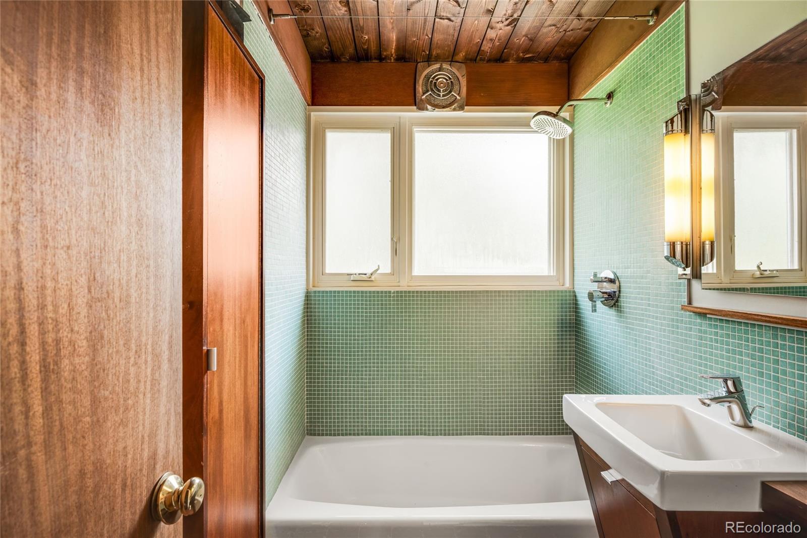 MLS Image #24 for 1431 e dartmouth avenue,englewood, Colorado