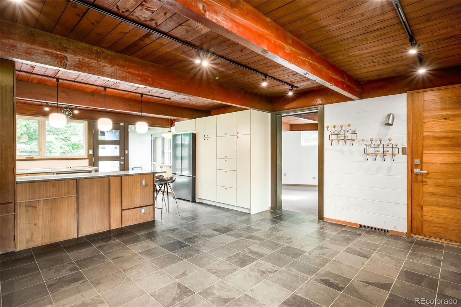 MLS Image #6 for 1431 e dartmouth avenue,englewood, Colorado