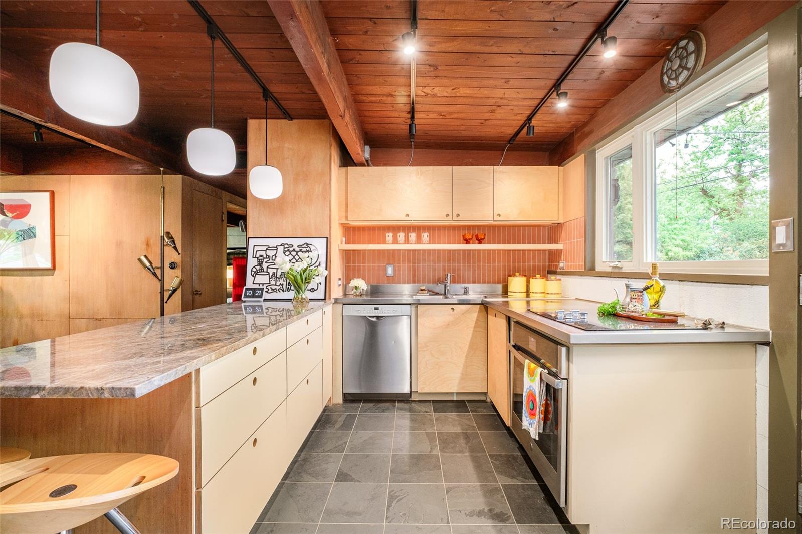 MLS Image #9 for 1431 e dartmouth avenue,englewood, Colorado