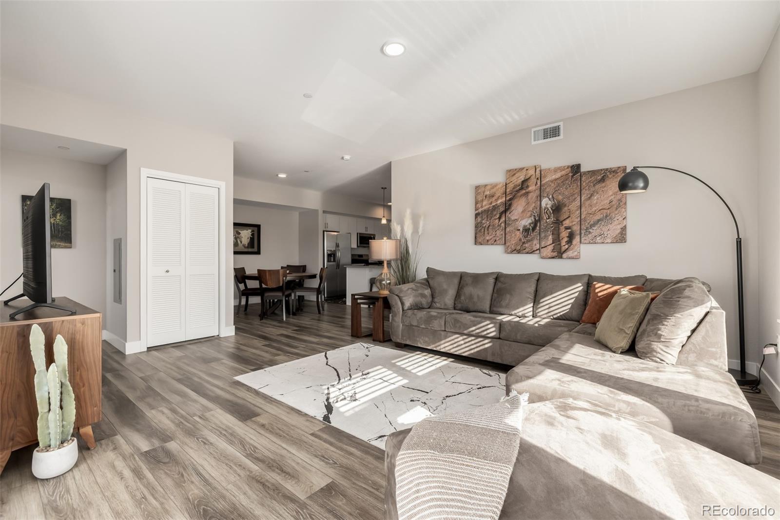 MLS Image #3 for 210 s cherrywood drive,lafayette, Colorado