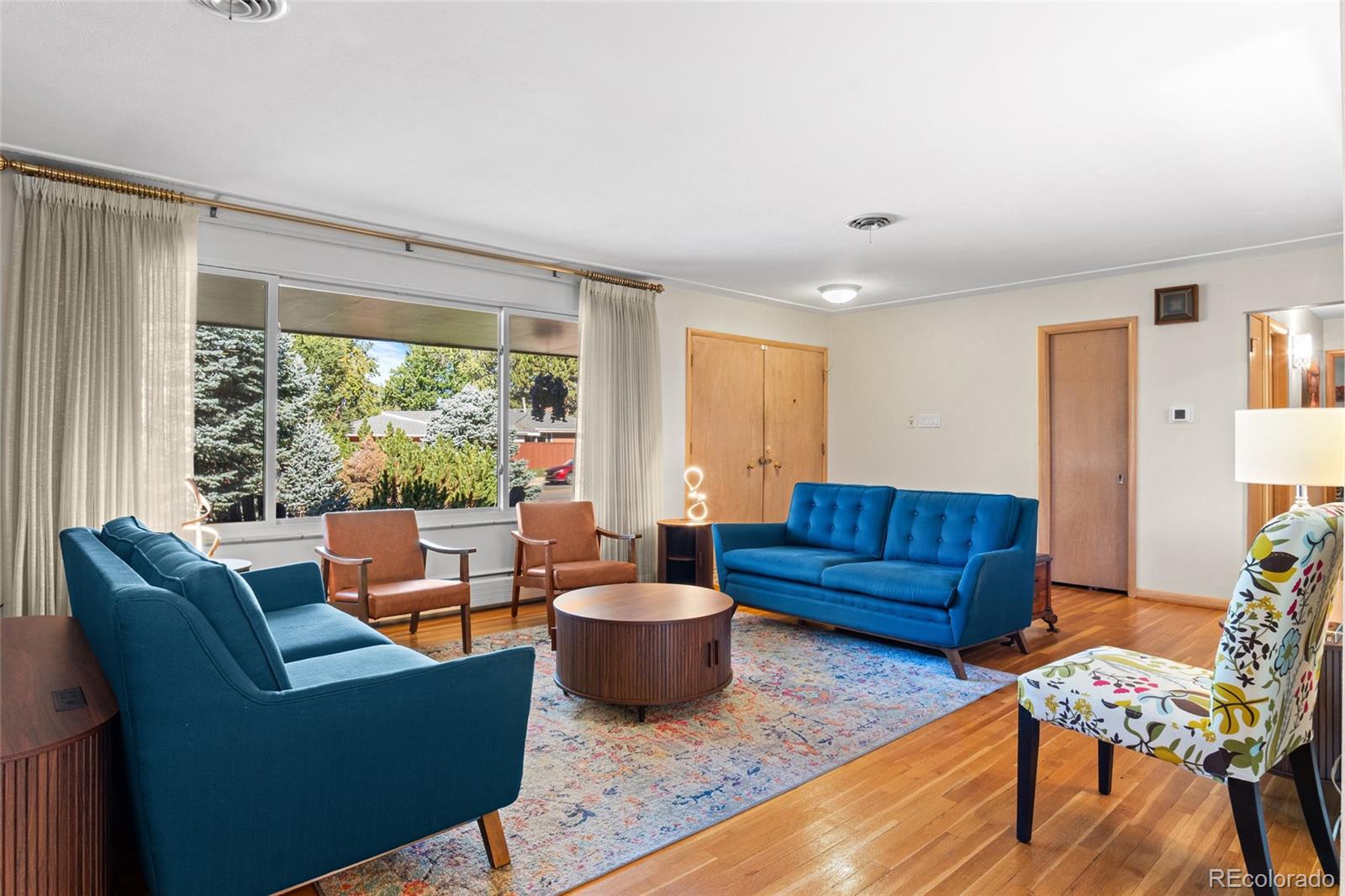 MLS Image #9 for 3120 s university boulevard,denver, Colorado