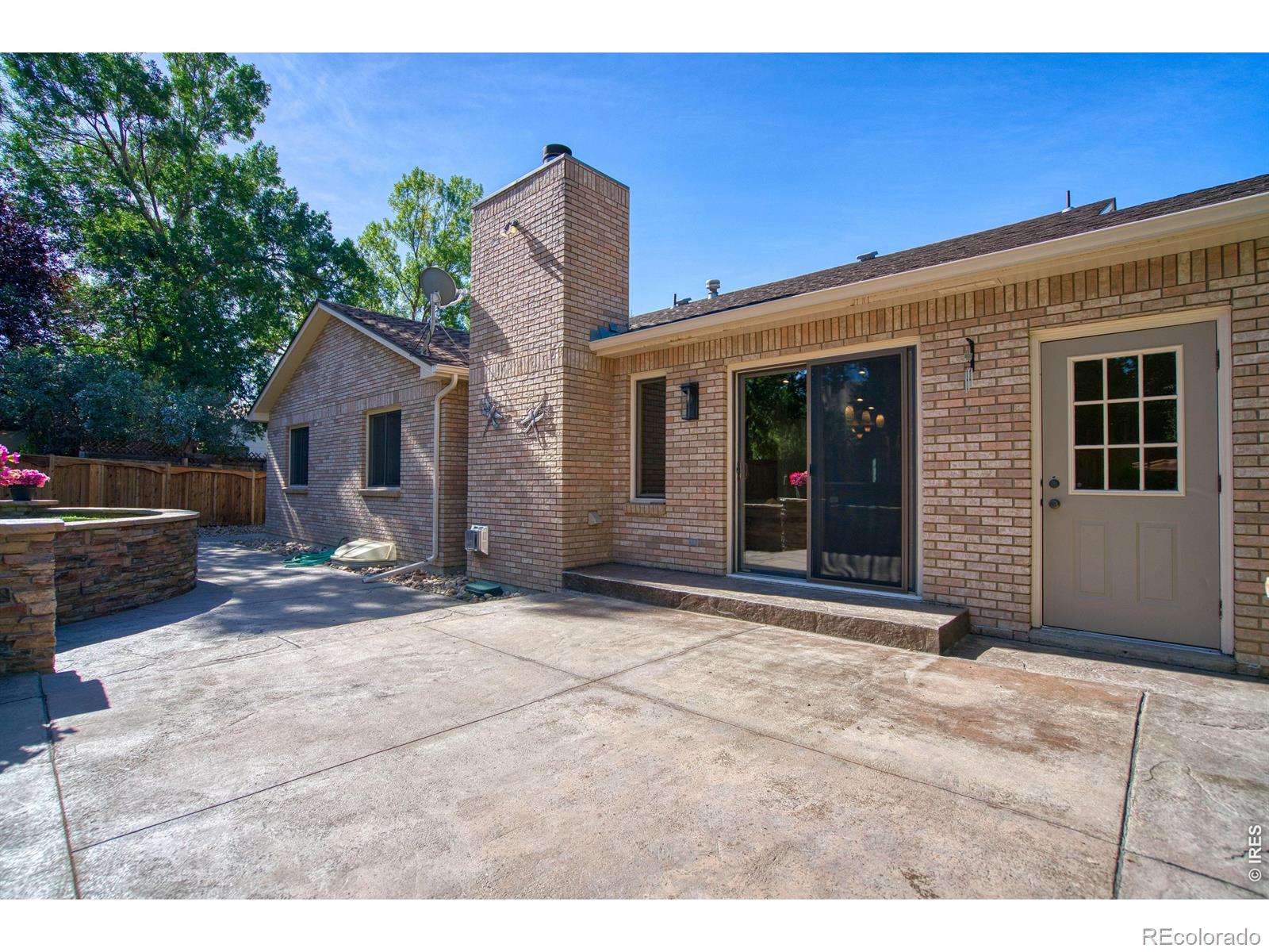 MLS Image #2 for 1115  chester court,johnstown, Colorado