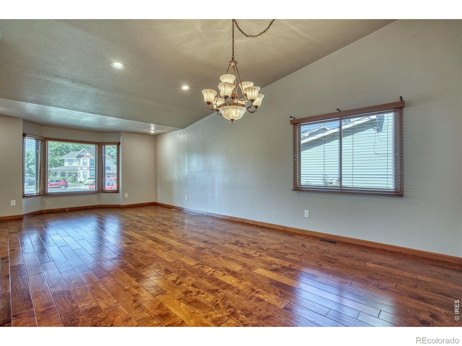 MLS Image #8 for 1115  chester court,johnstown, Colorado