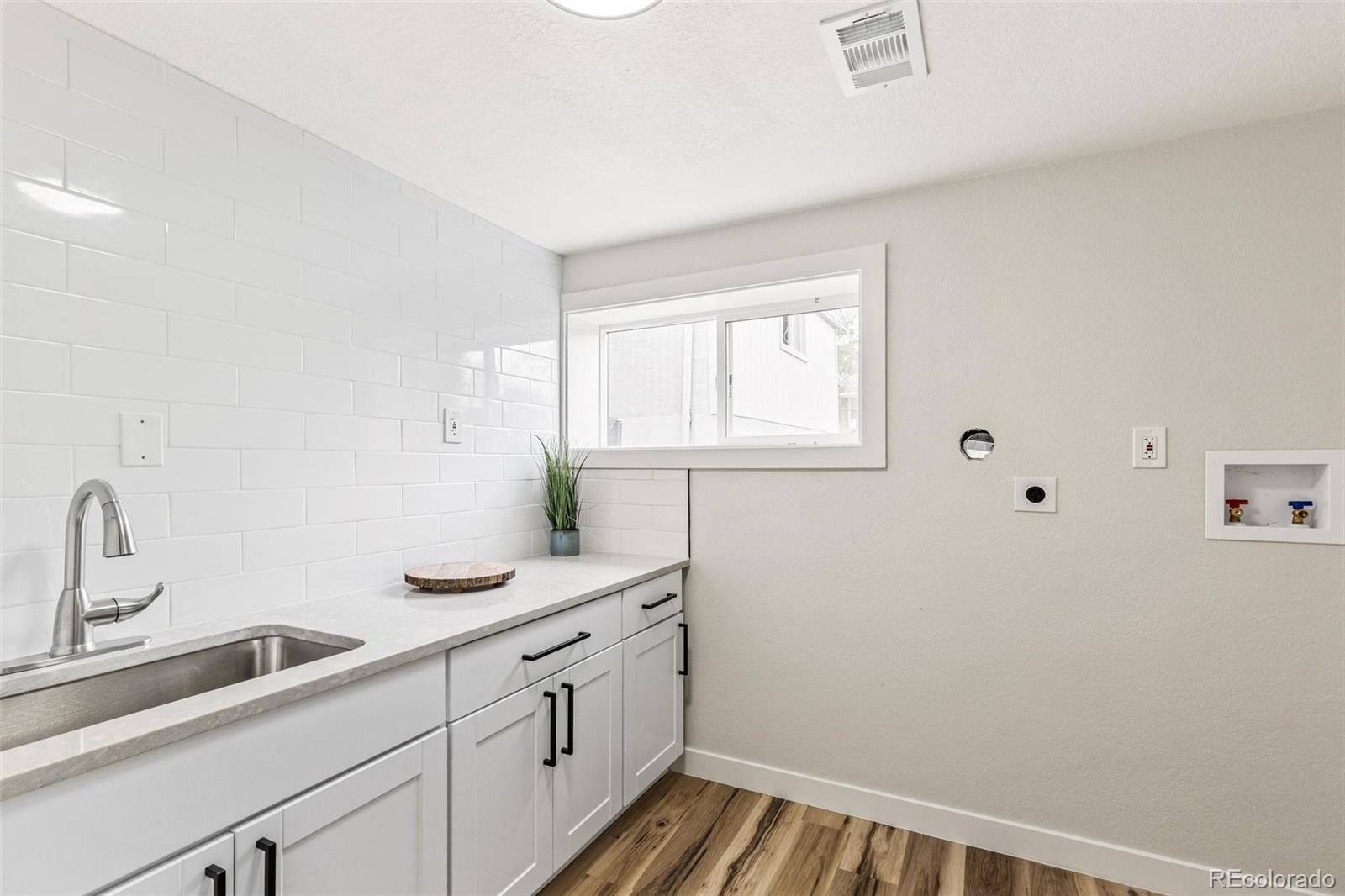 MLS Image #21 for 8370  clarkson street,denver, Colorado