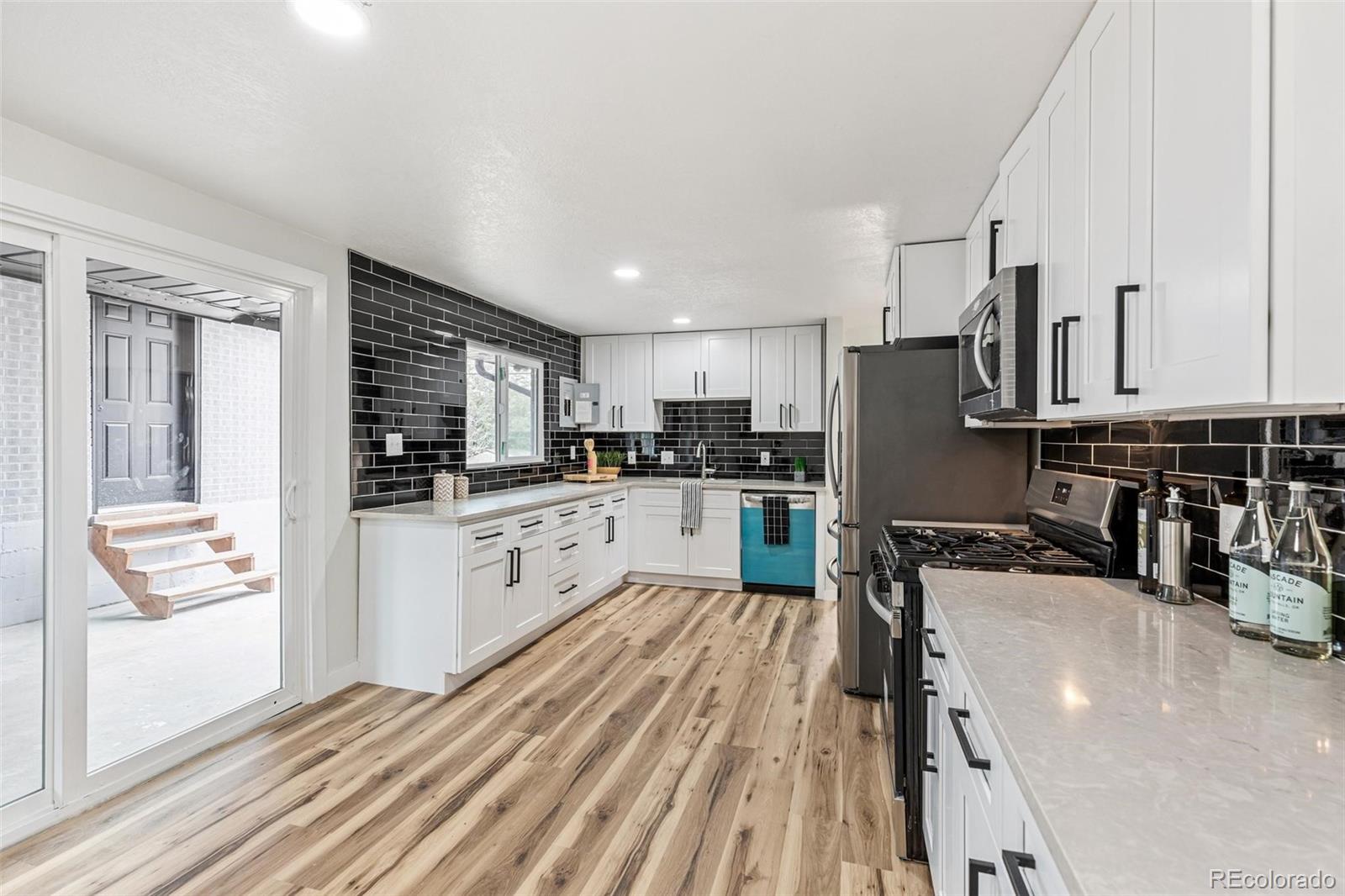 MLS Image #6 for 8370  clarkson street,denver, Colorado