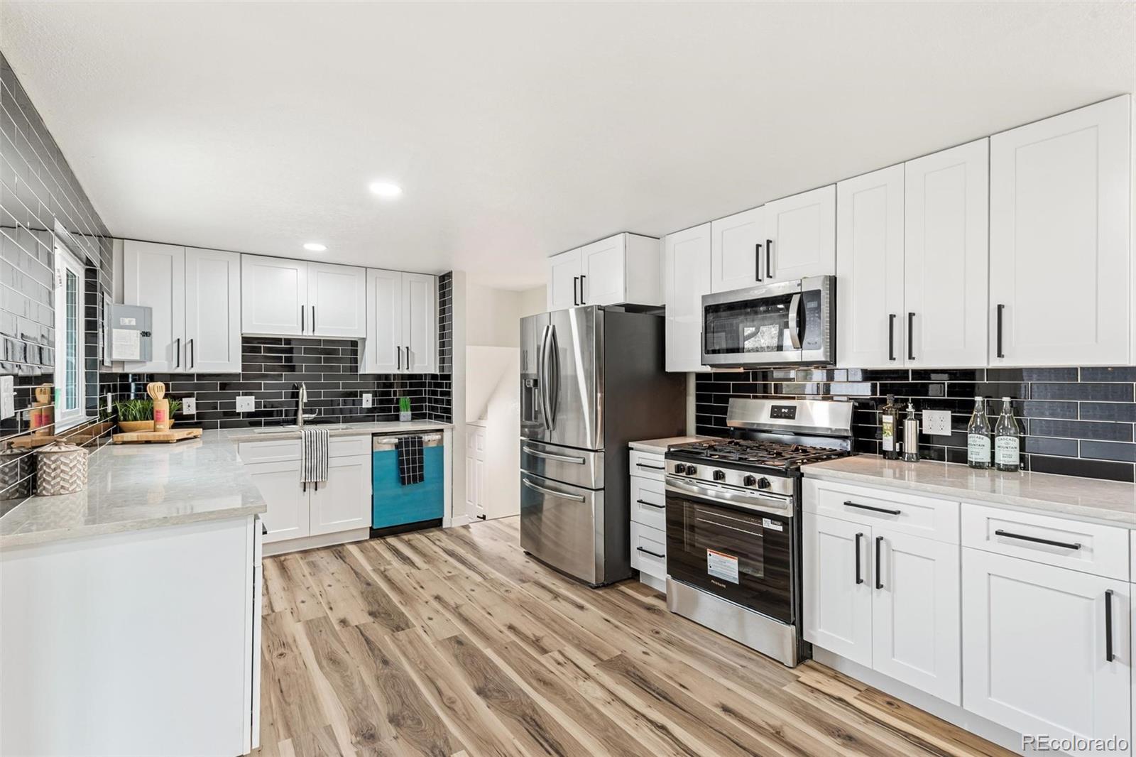 MLS Image #7 for 8370  clarkson street,denver, Colorado