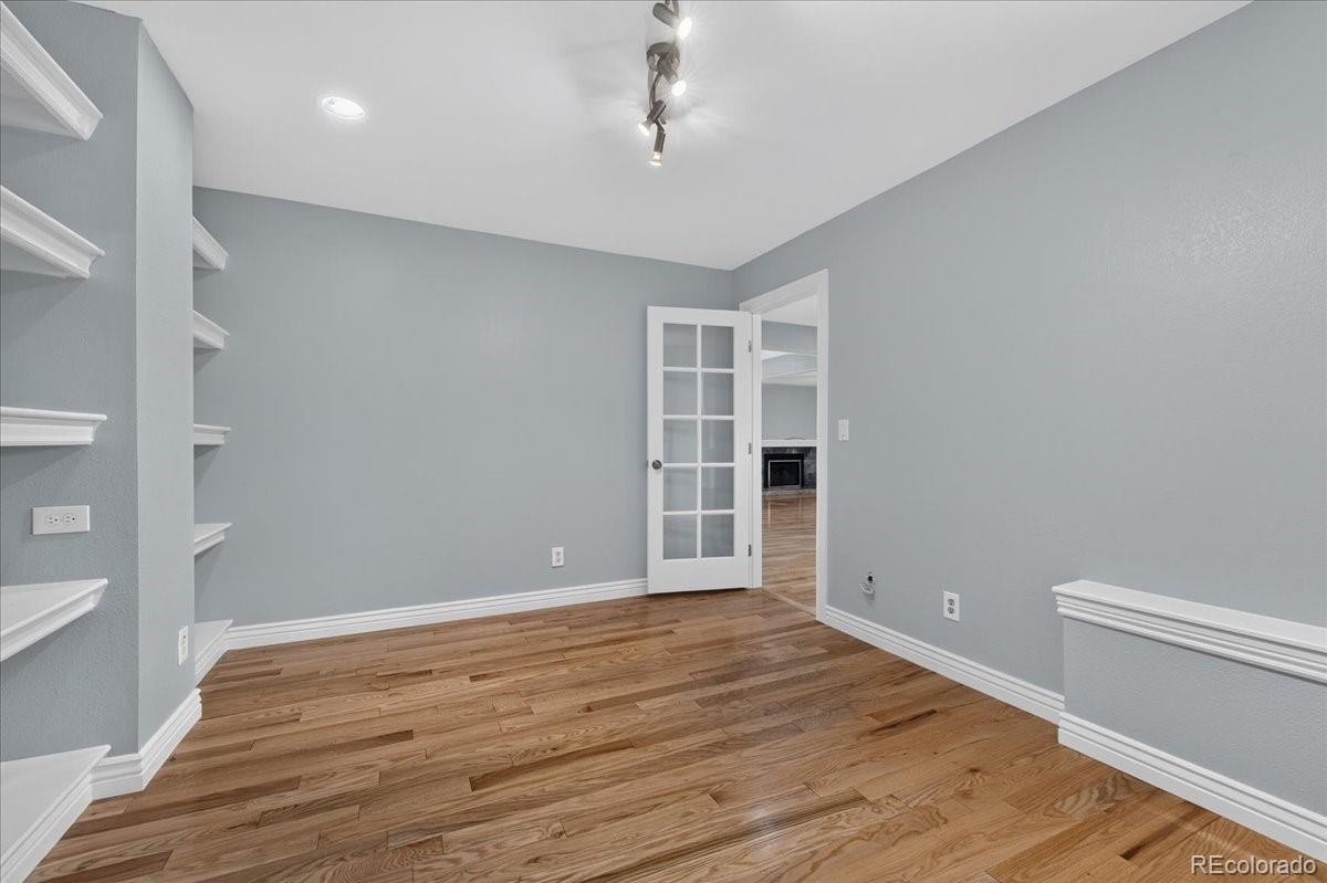 MLS Image #18 for 3471 s owens court,lakewood, Colorado
