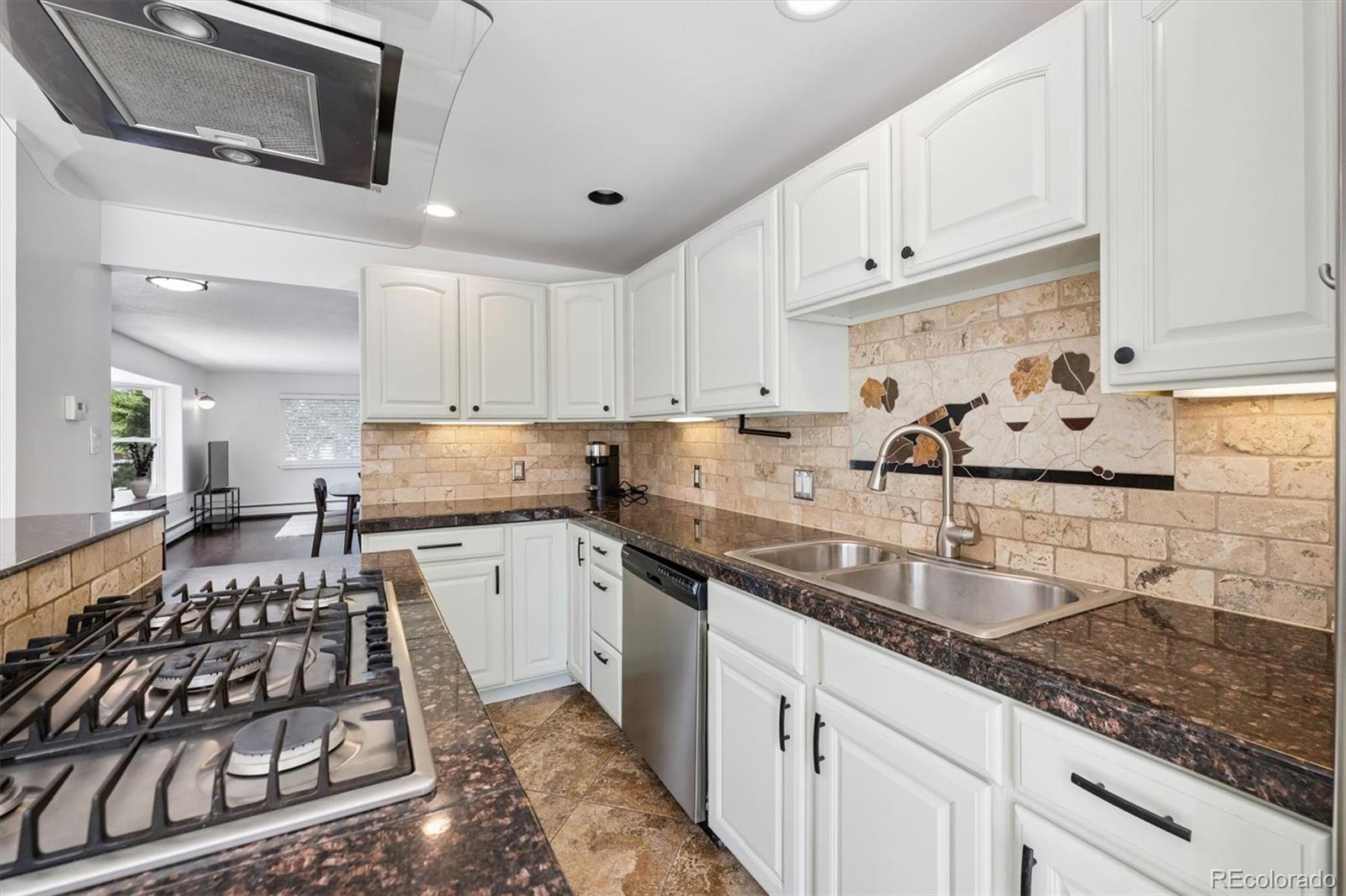MLS Image #13 for 9264 w virginia drive,lakewood, Colorado