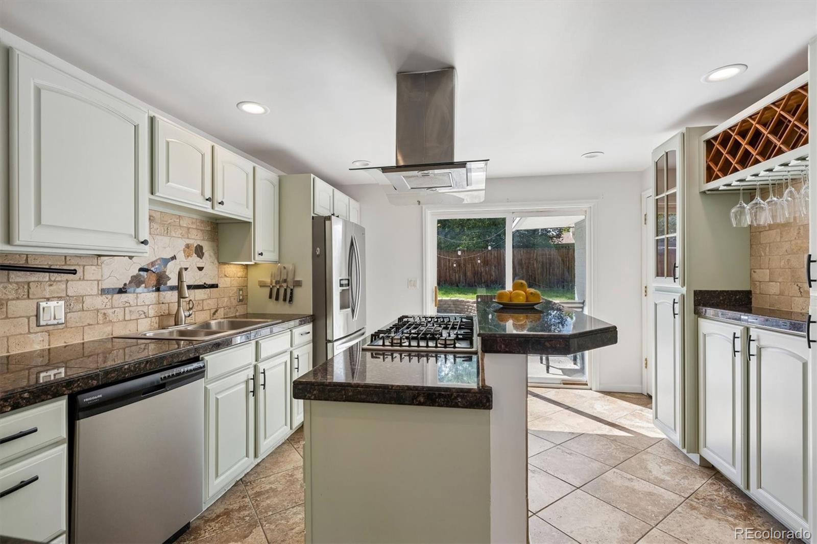 MLS Image #9 for 9264 w virginia drive,lakewood, Colorado