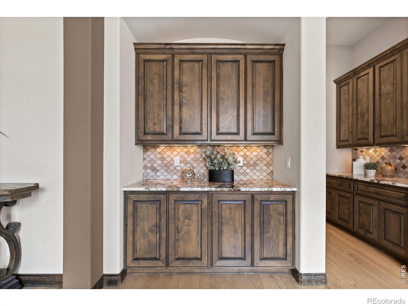 MLS Image #8 for 8122  raphael lane,littleton, Colorado
