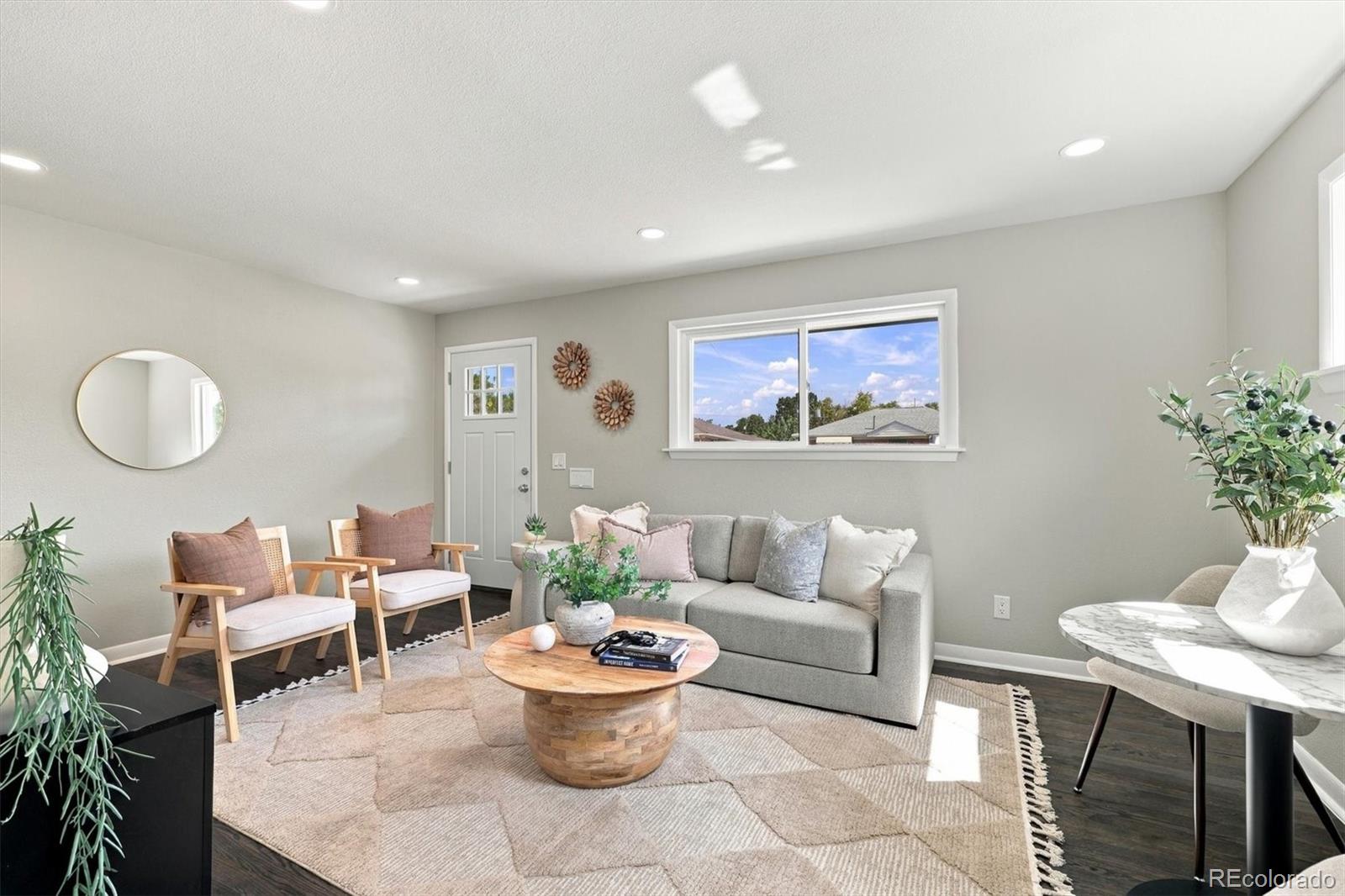 MLS Image #11 for 6851  morrison drive,denver, Colorado