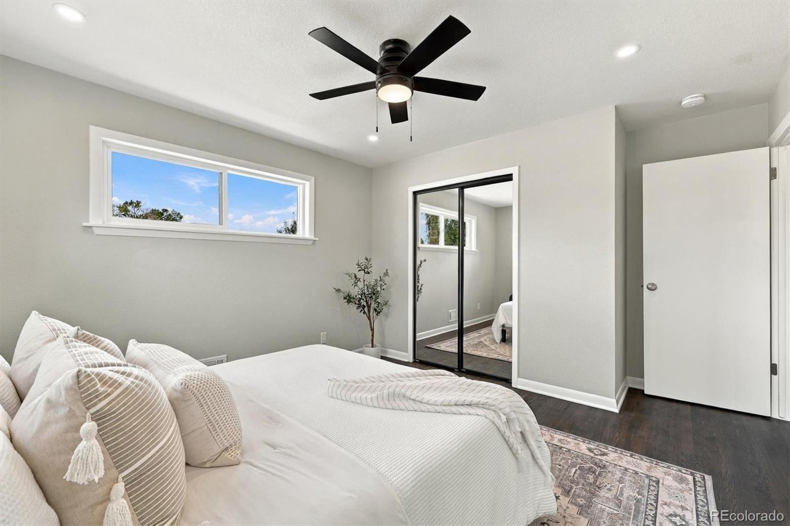 MLS Image #14 for 6851  morrison drive,denver, Colorado