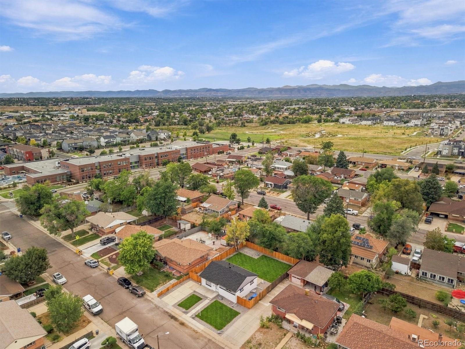 MLS Image #38 for 6851  morrison drive,denver, Colorado