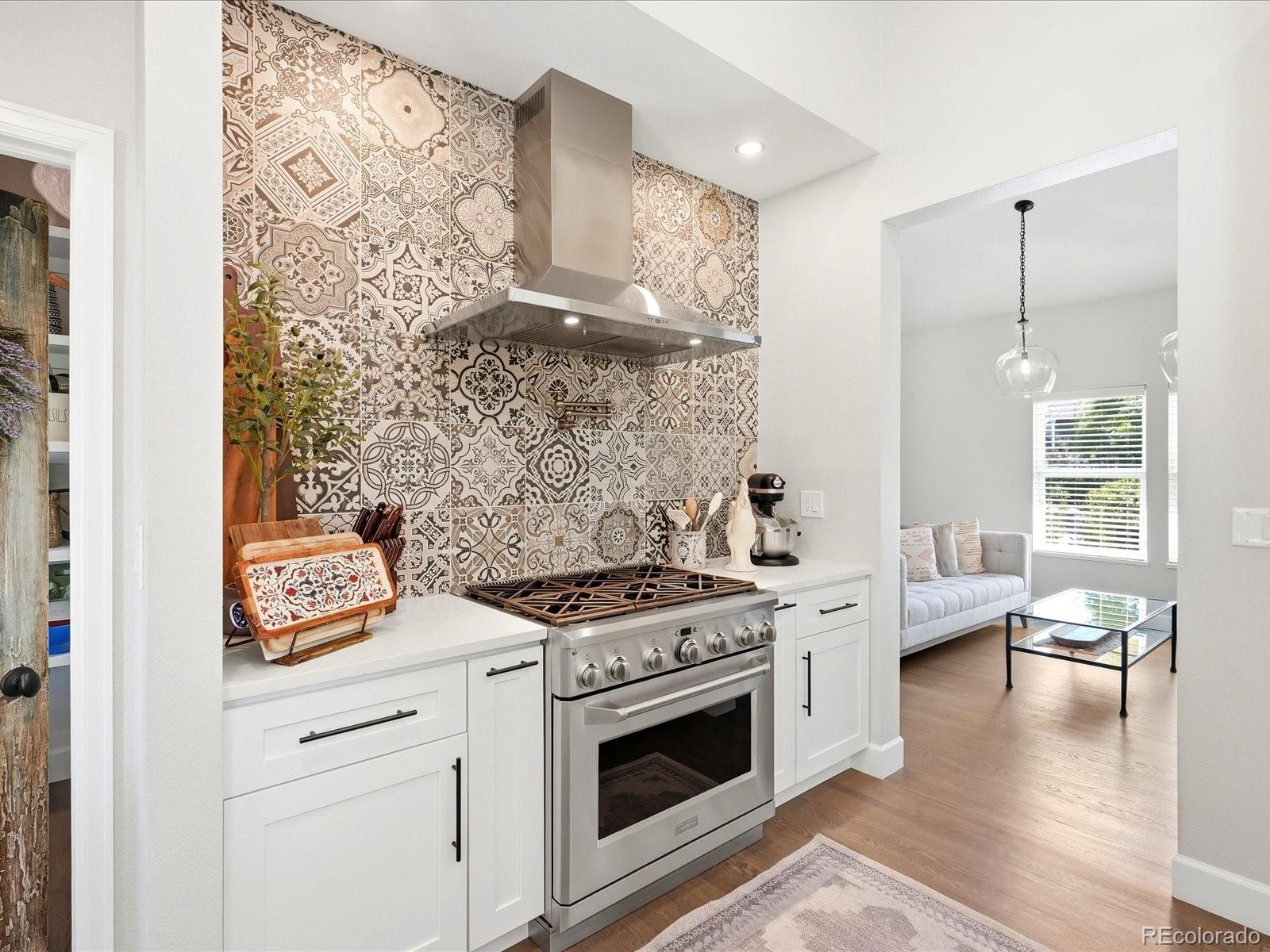 MLS Image #11 for 6253 s galena way,englewood, Colorado