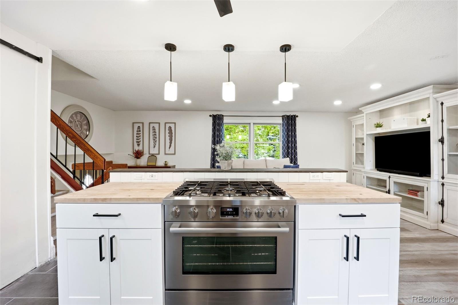 MLS Image #5 for 7724 s hoyt street,littleton, Colorado