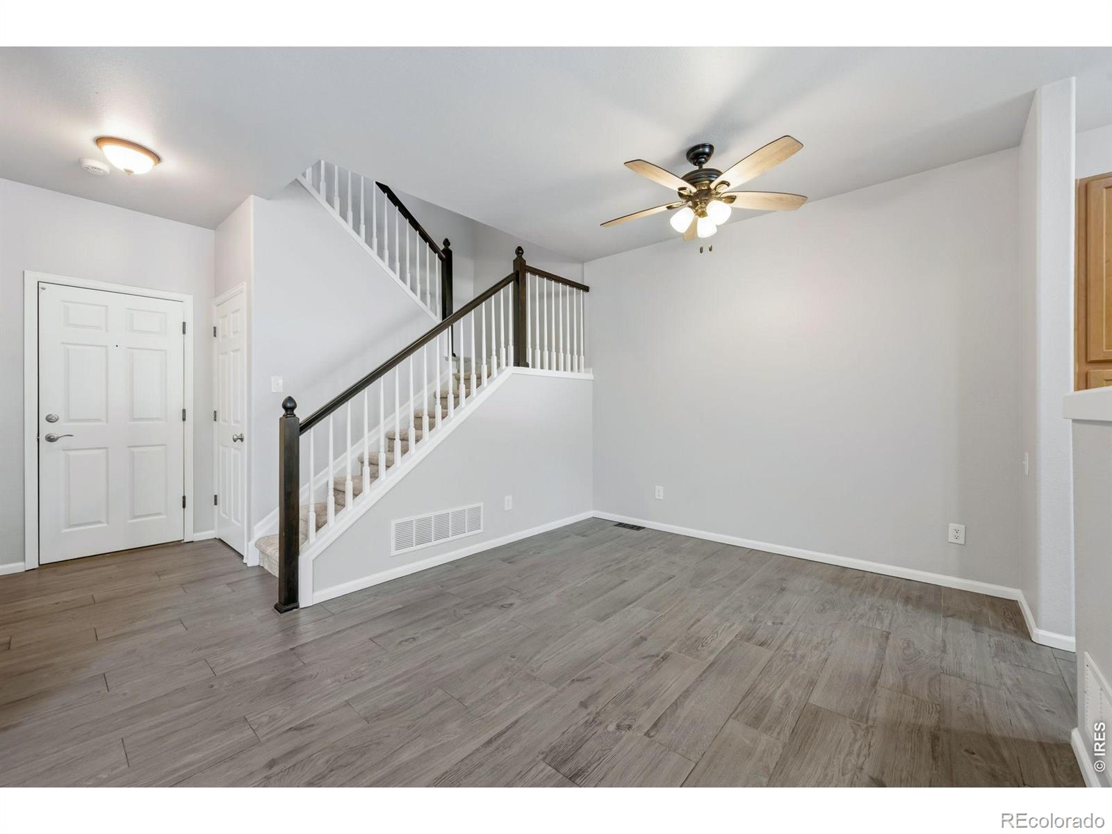 MLS Image #9 for 3115  new castle drive,loveland, Colorado