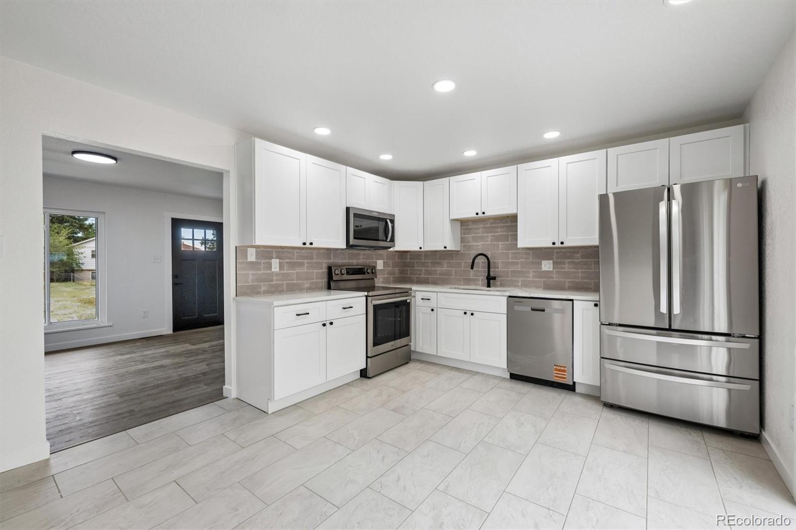 MLS Image #6 for 362  dogwood avenue,brighton, Colorado