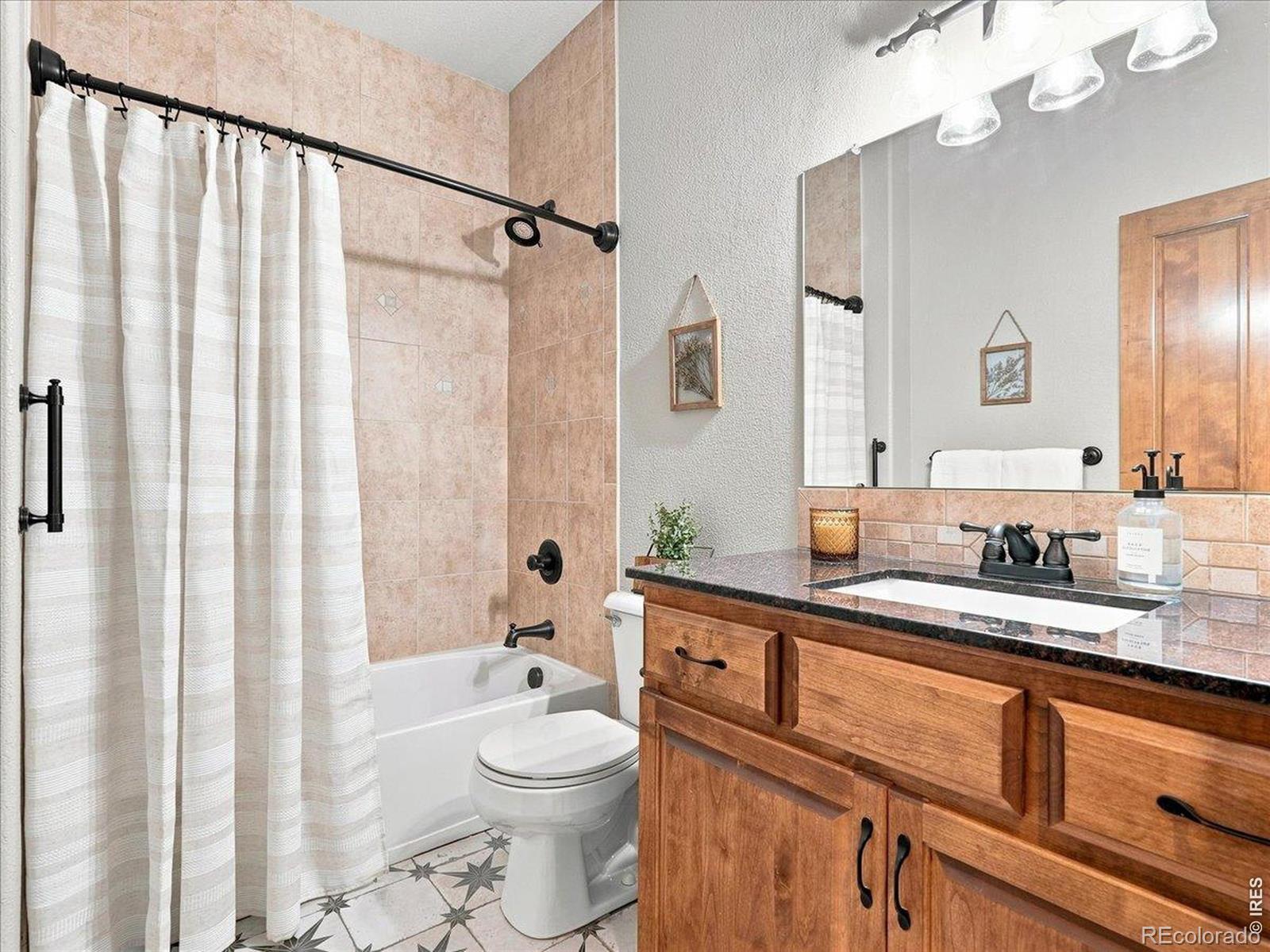 MLS Image #11 for 765  grays peak lane,berthoud, Colorado