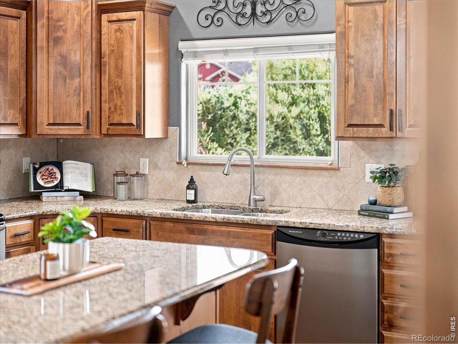 MLS Image #23 for 765  grays peak lane,berthoud, Colorado