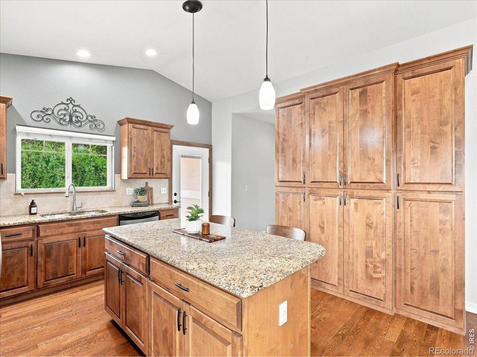 MLS Image #24 for 765  grays peak lane,berthoud, Colorado