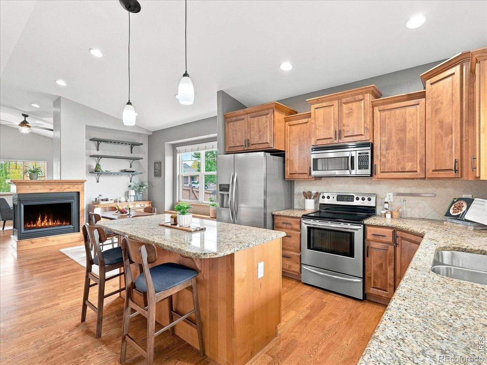 MLS Image #3 for 765  grays peak lane,berthoud, Colorado