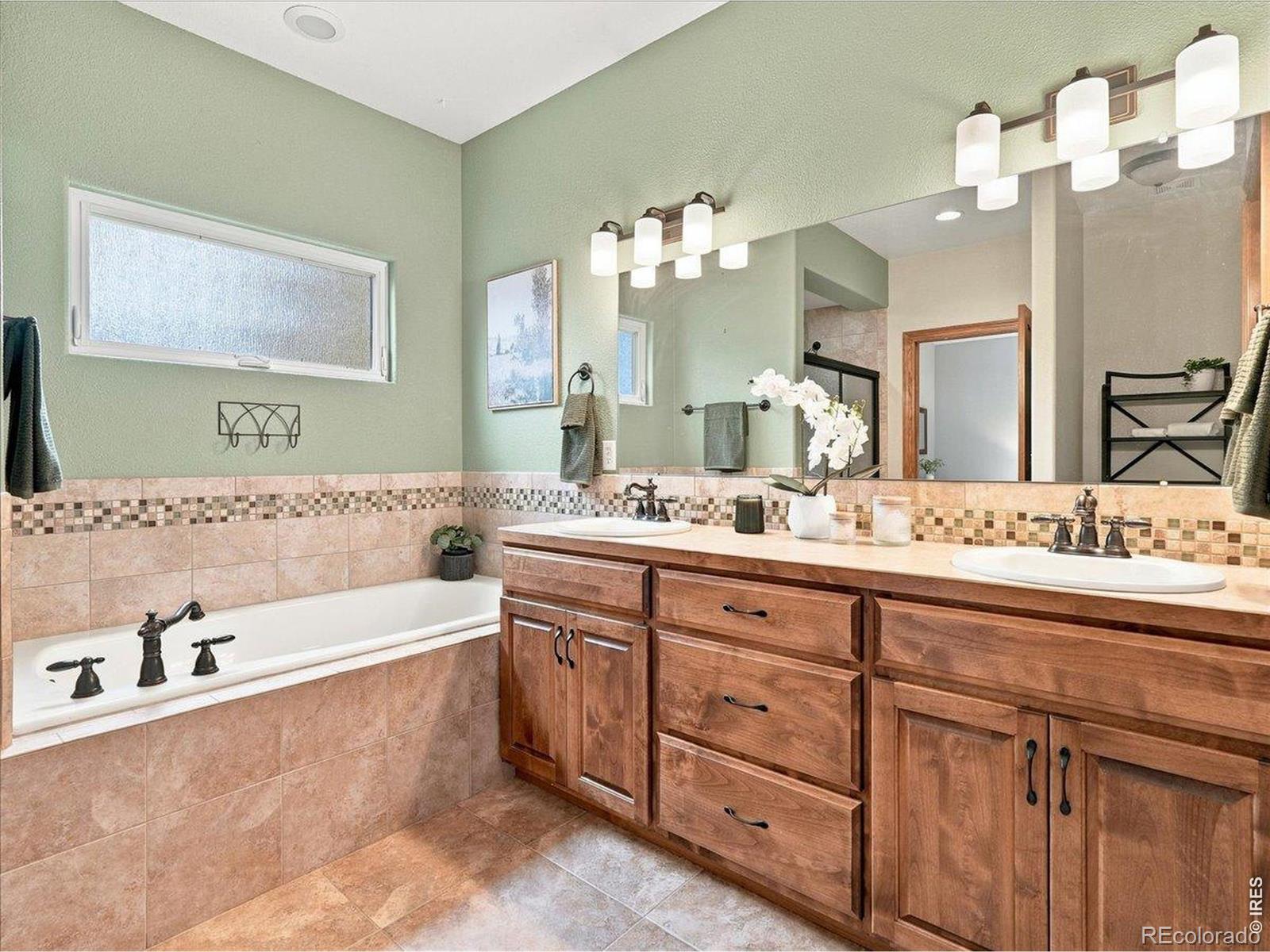 MLS Image #9 for 765  grays peak lane,berthoud, Colorado