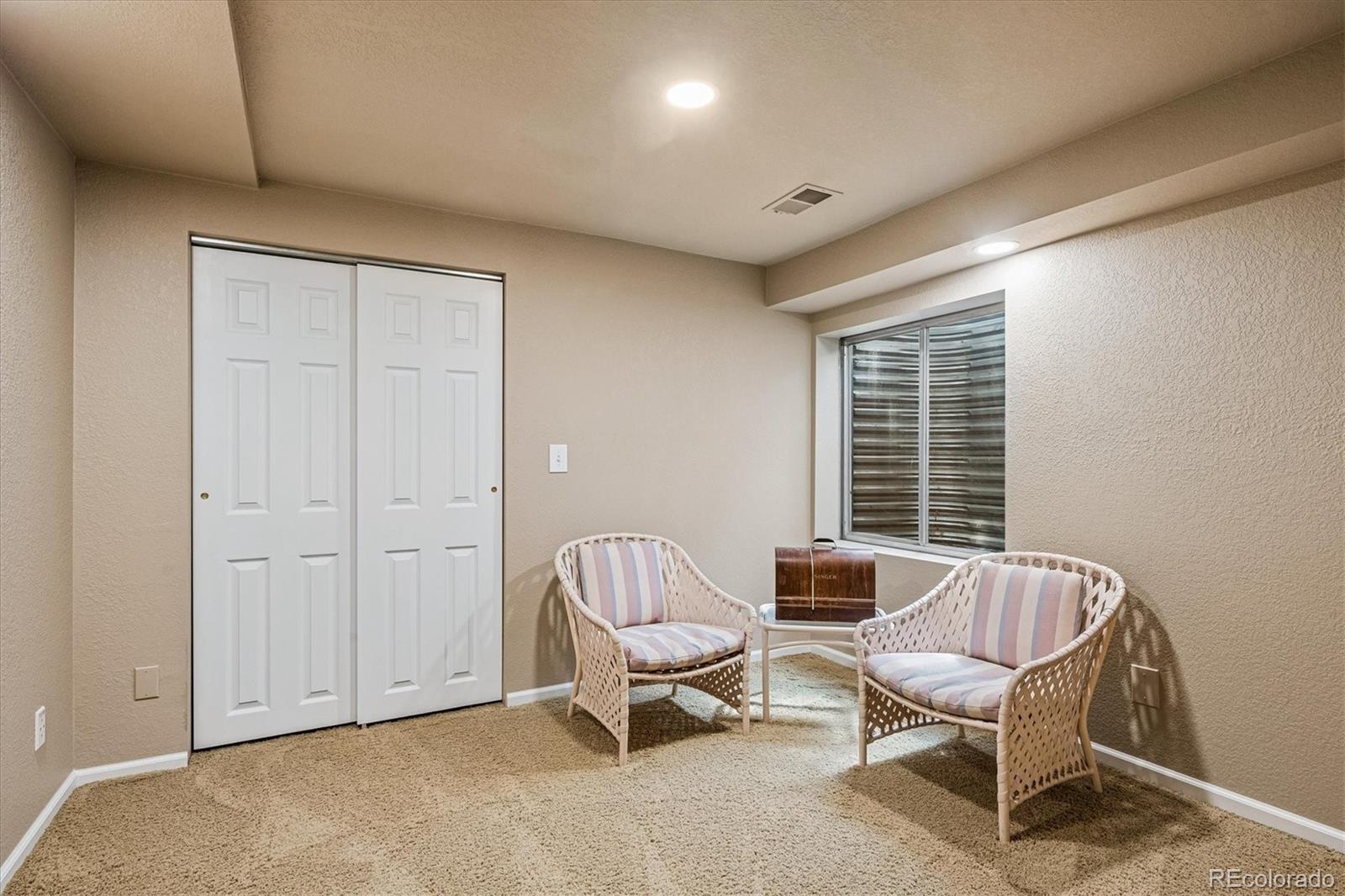 MLS Image #22 for 7544 s monaco way,centennial, Colorado