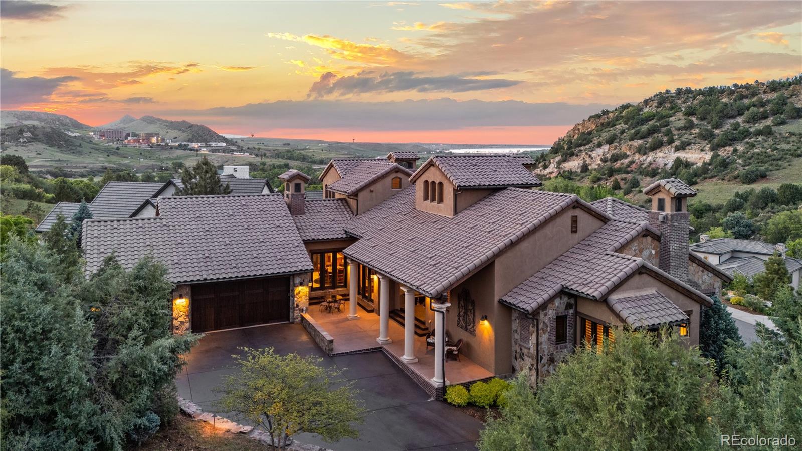 MLS Image #2 for 8245  raphael lane,littleton, Colorado