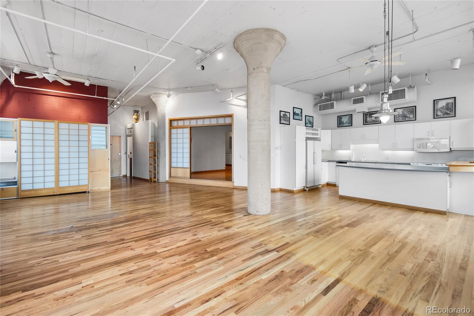 MLS Image #9 for 2000  arapahoe street 402,denver, Colorado