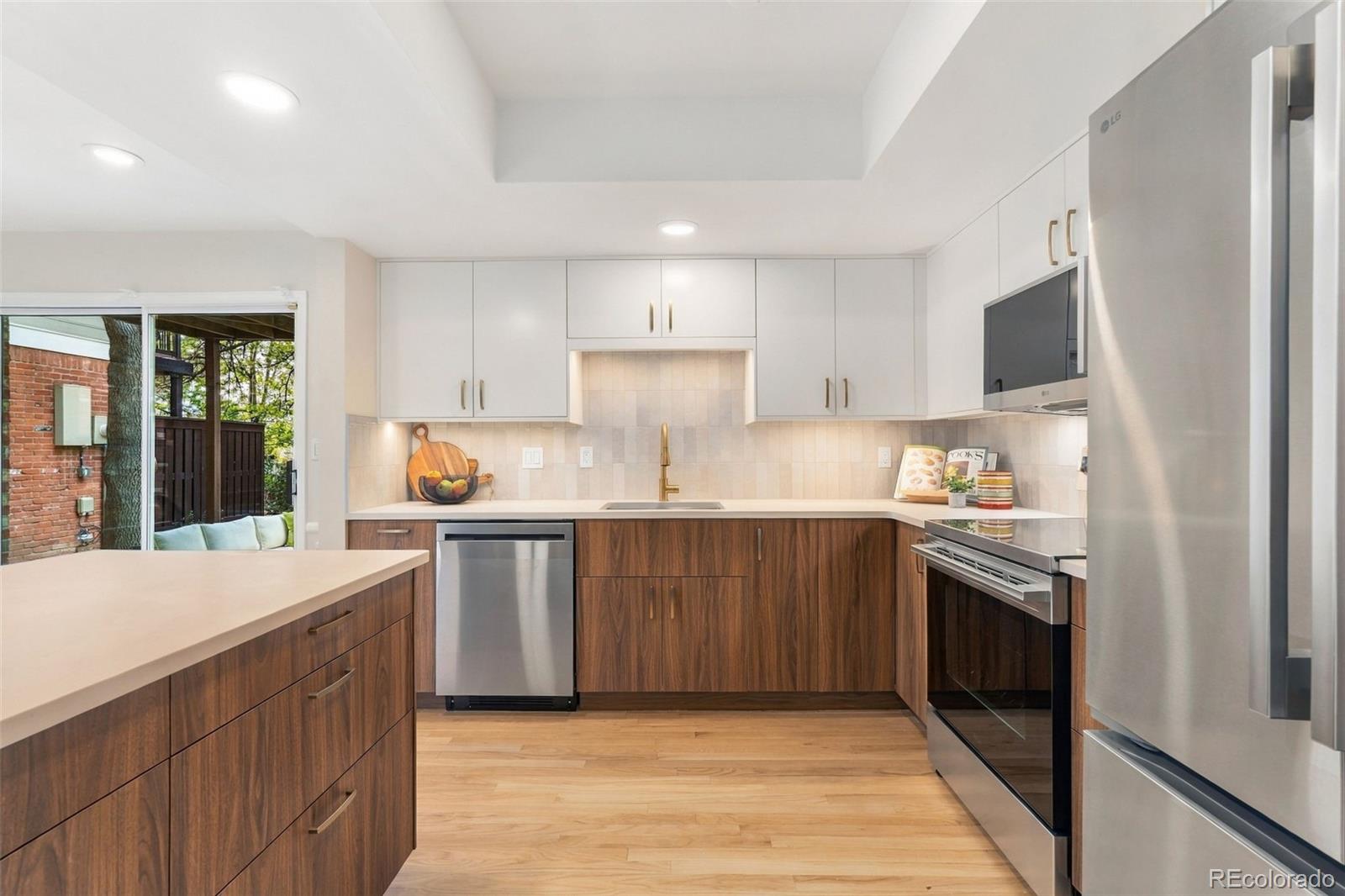 MLS Image #12 for 5916 e briarwood circle,centennial, Colorado