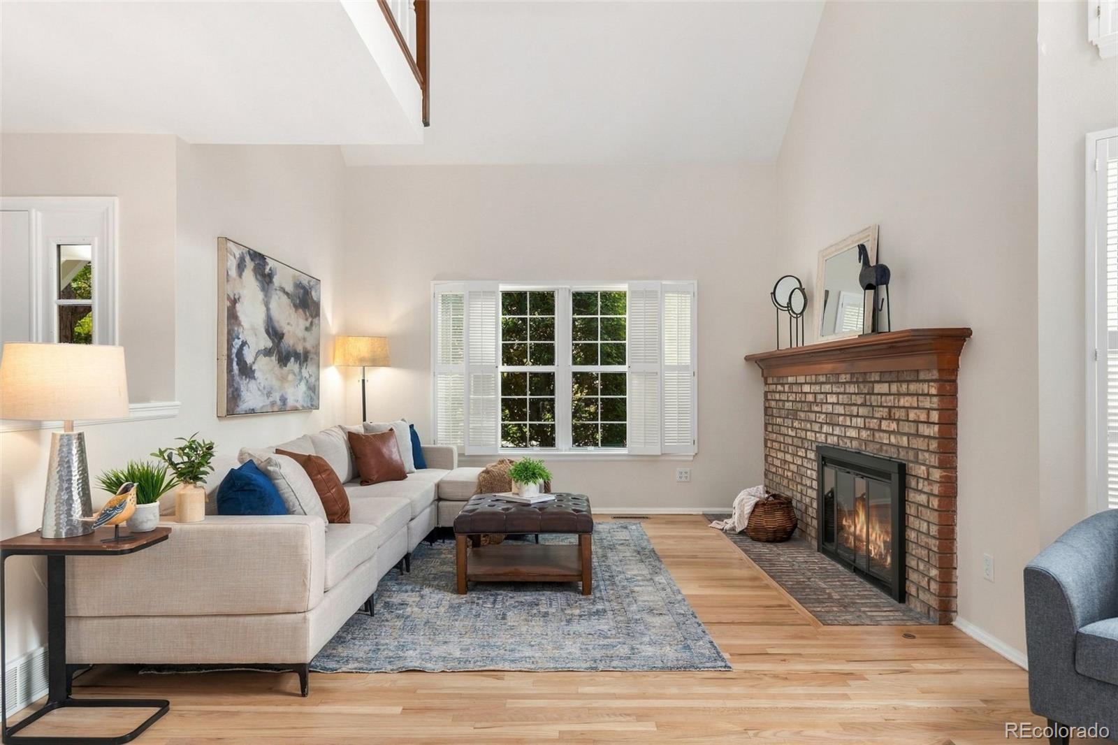 MLS Image #3 for 5916 e briarwood circle,centennial, Colorado