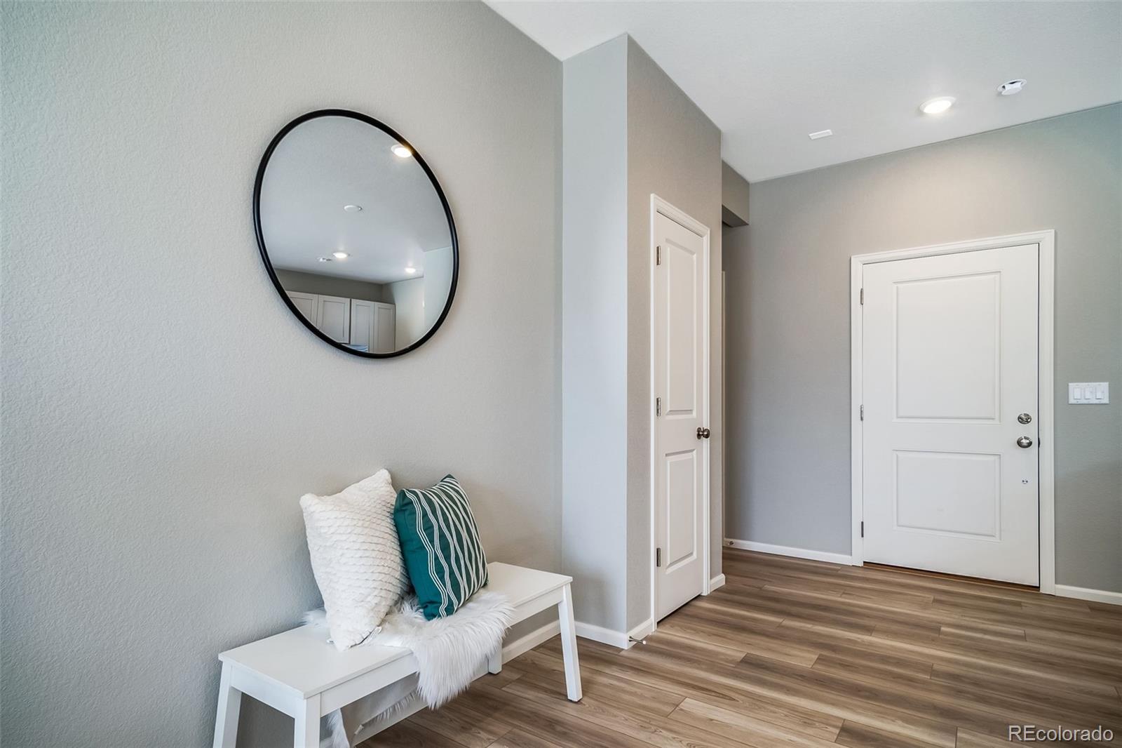 MLS Image #14 for 10122  salem court,commerce city, Colorado