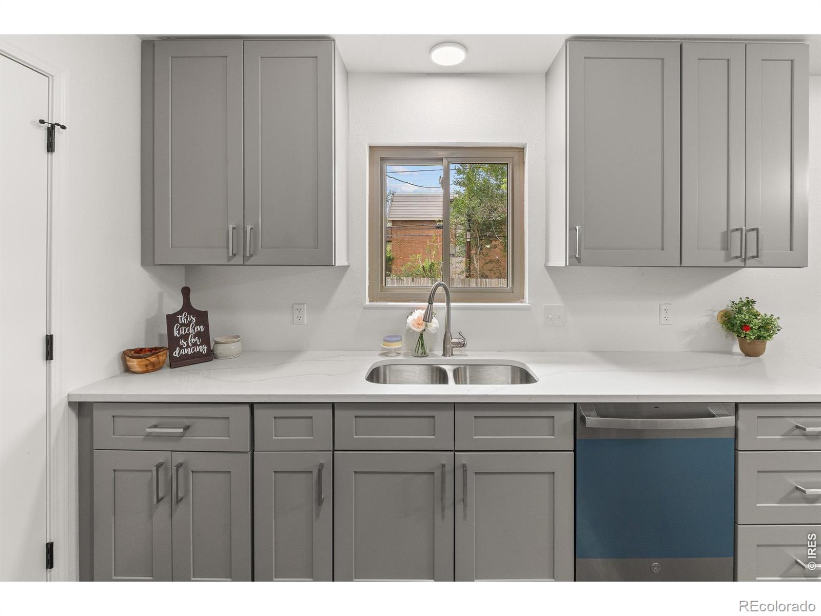 MLS Image #14 for 1143  25th avenue,greeley, Colorado