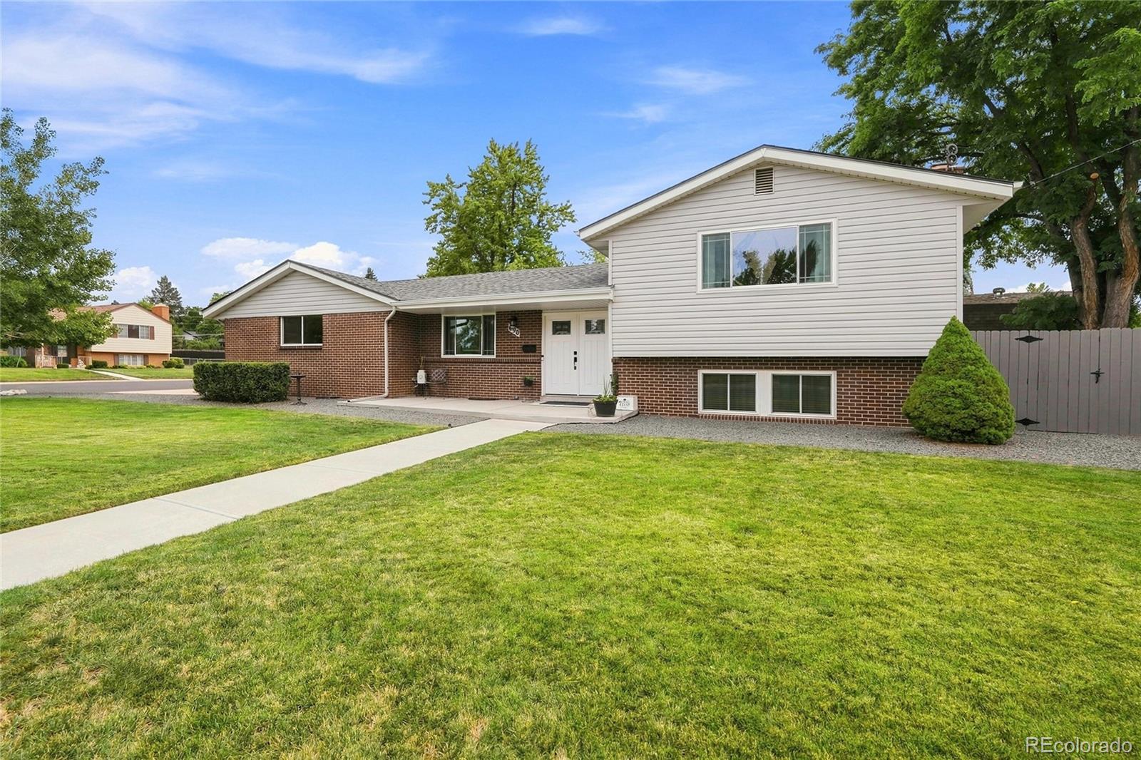 MLS Image #4 for 690 e davies avenue,centennial, Colorado