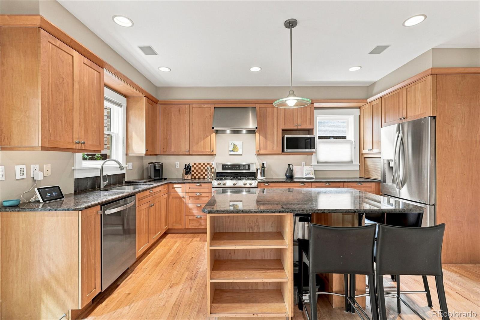MLS Image #12 for 2041  grape street,denver, Colorado
