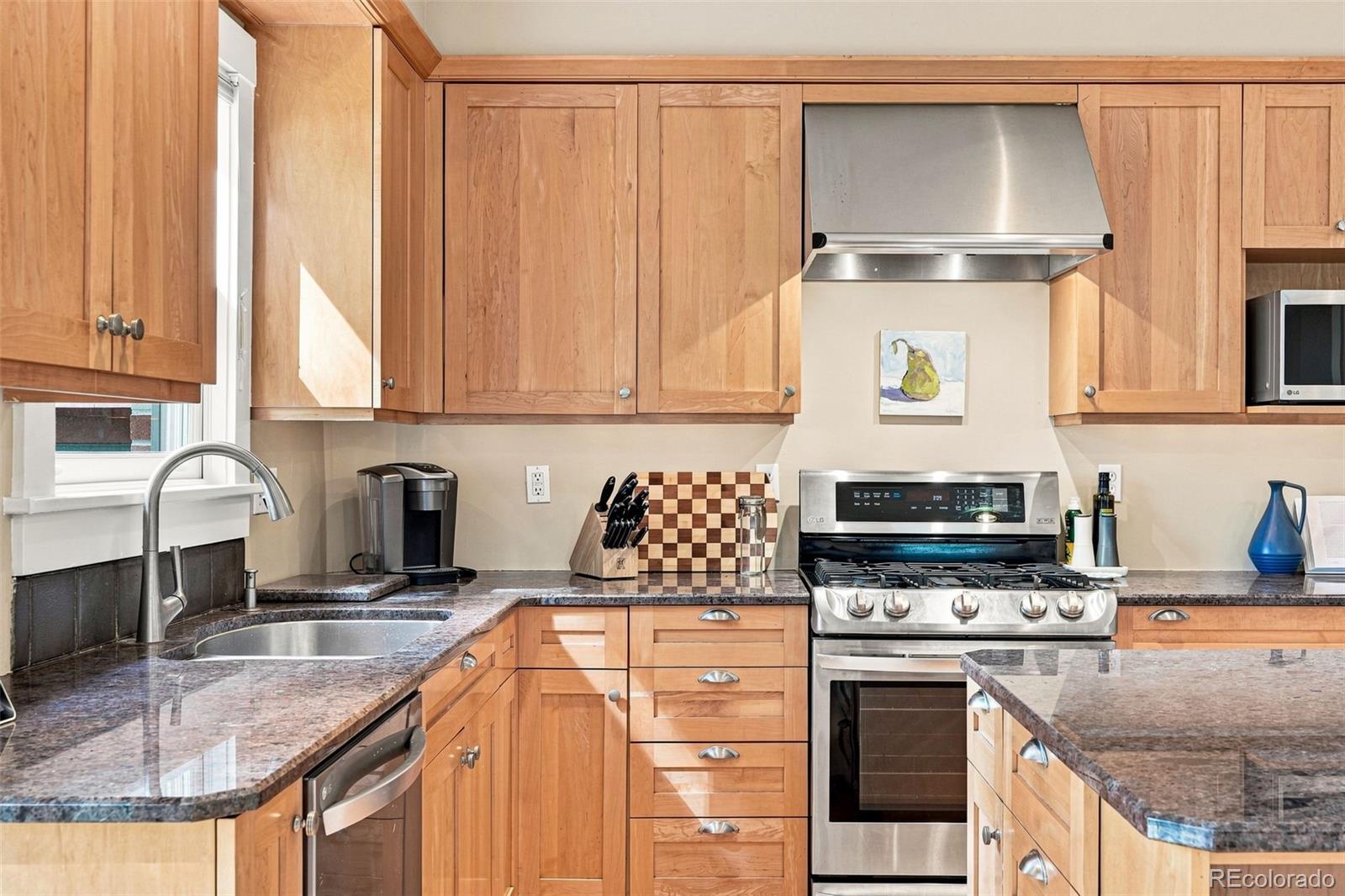 MLS Image #16 for 2041  grape street,denver, Colorado