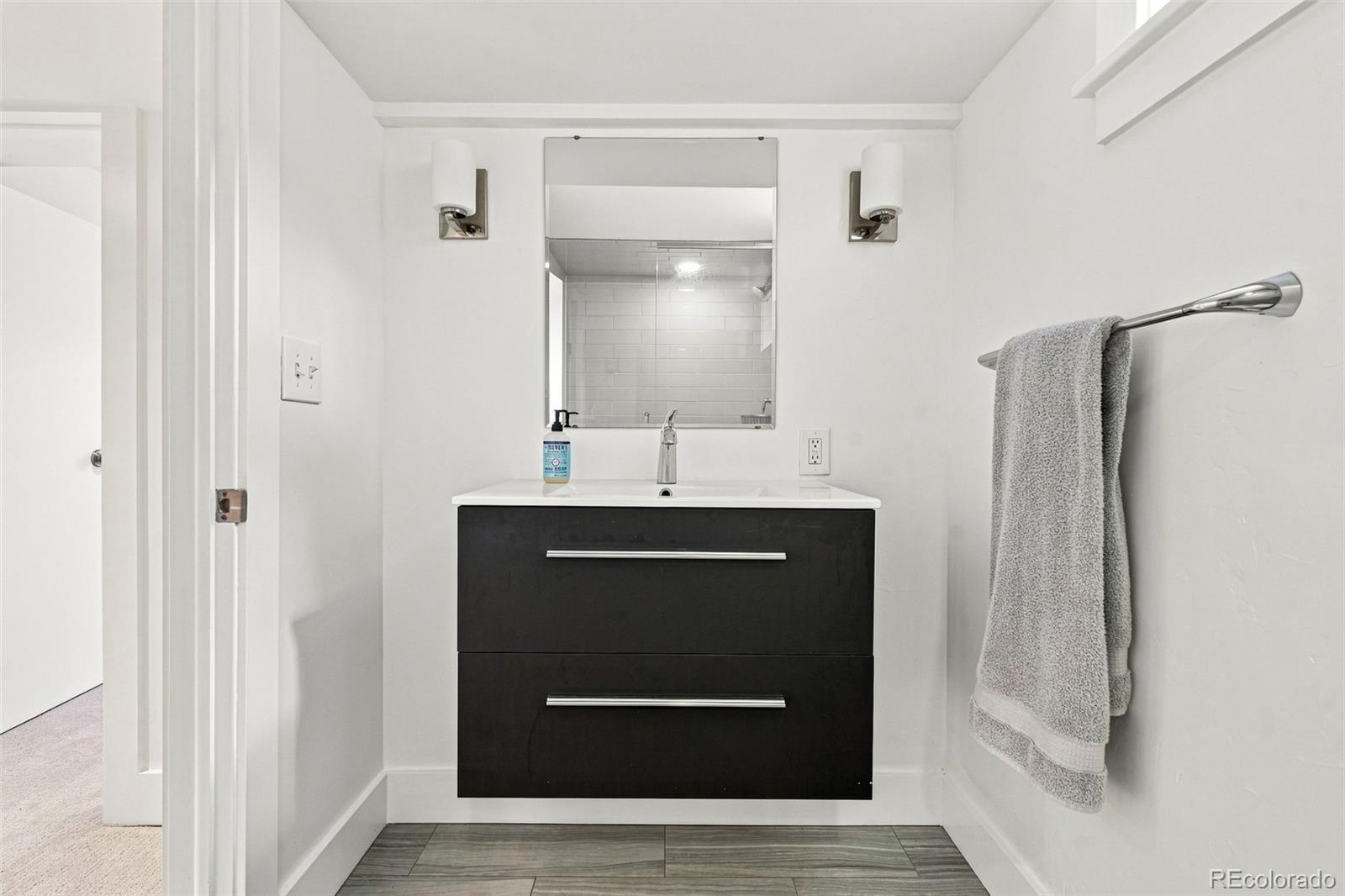 MLS Image #39 for 2041  grape street,denver, Colorado