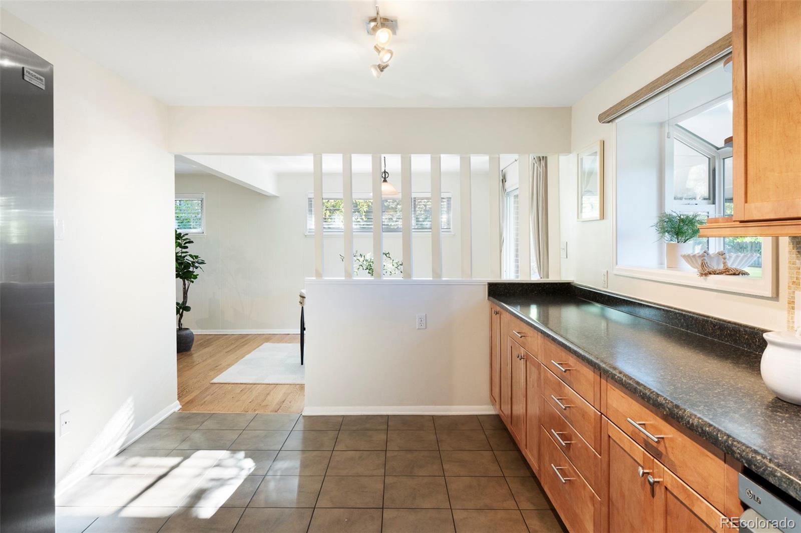MLS Image #13 for 3090 e weaver avenue,centennial, Colorado