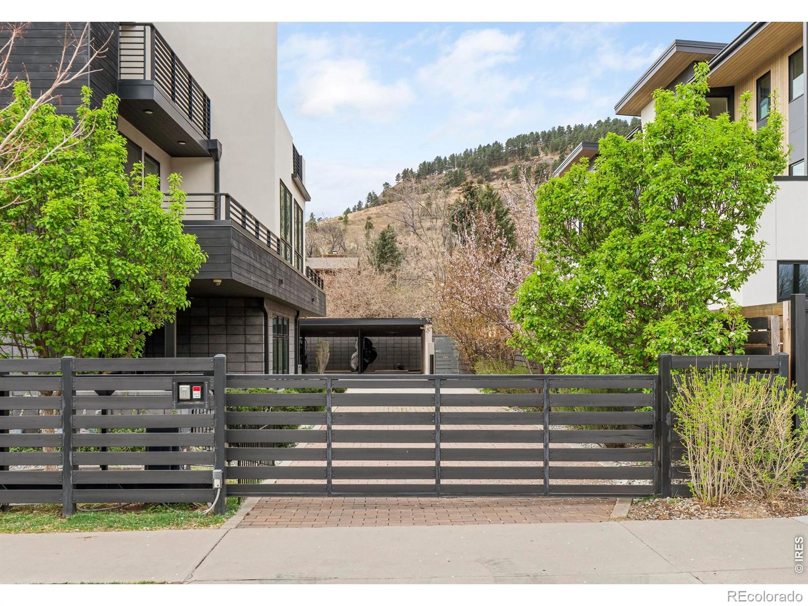 MLS Image #4 for 370  arapahoe avenue,boulder, Colorado