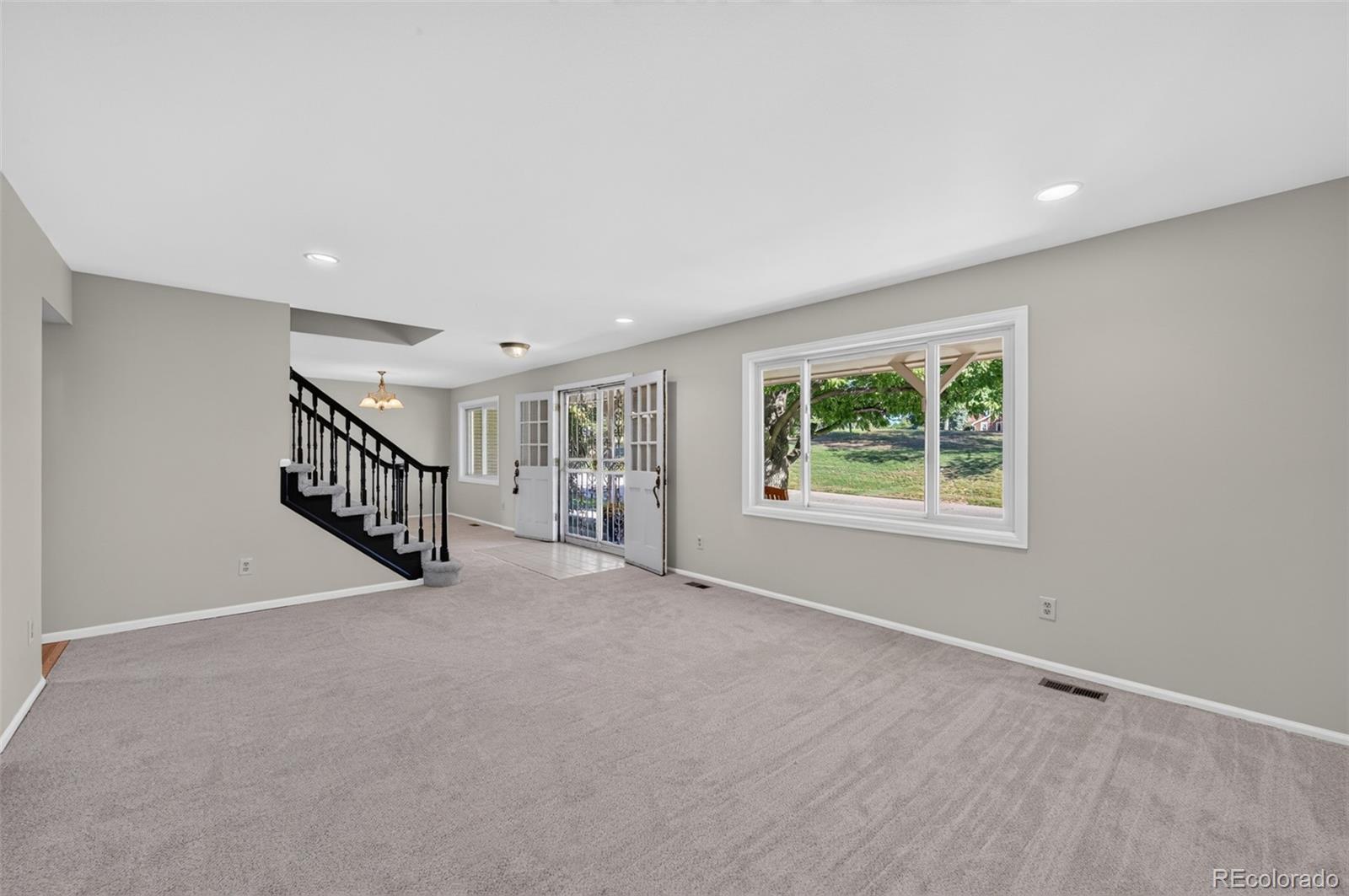 MLS Image #3 for 10482 w dakan mountain,littleton, Colorado